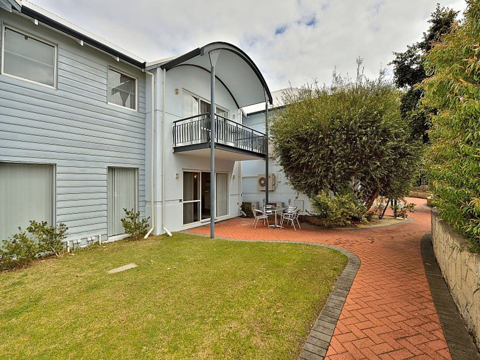 Unit 2 40 Marina Quay Drive, Erskine, WA, 6210, Erskine - Thumbnail 2