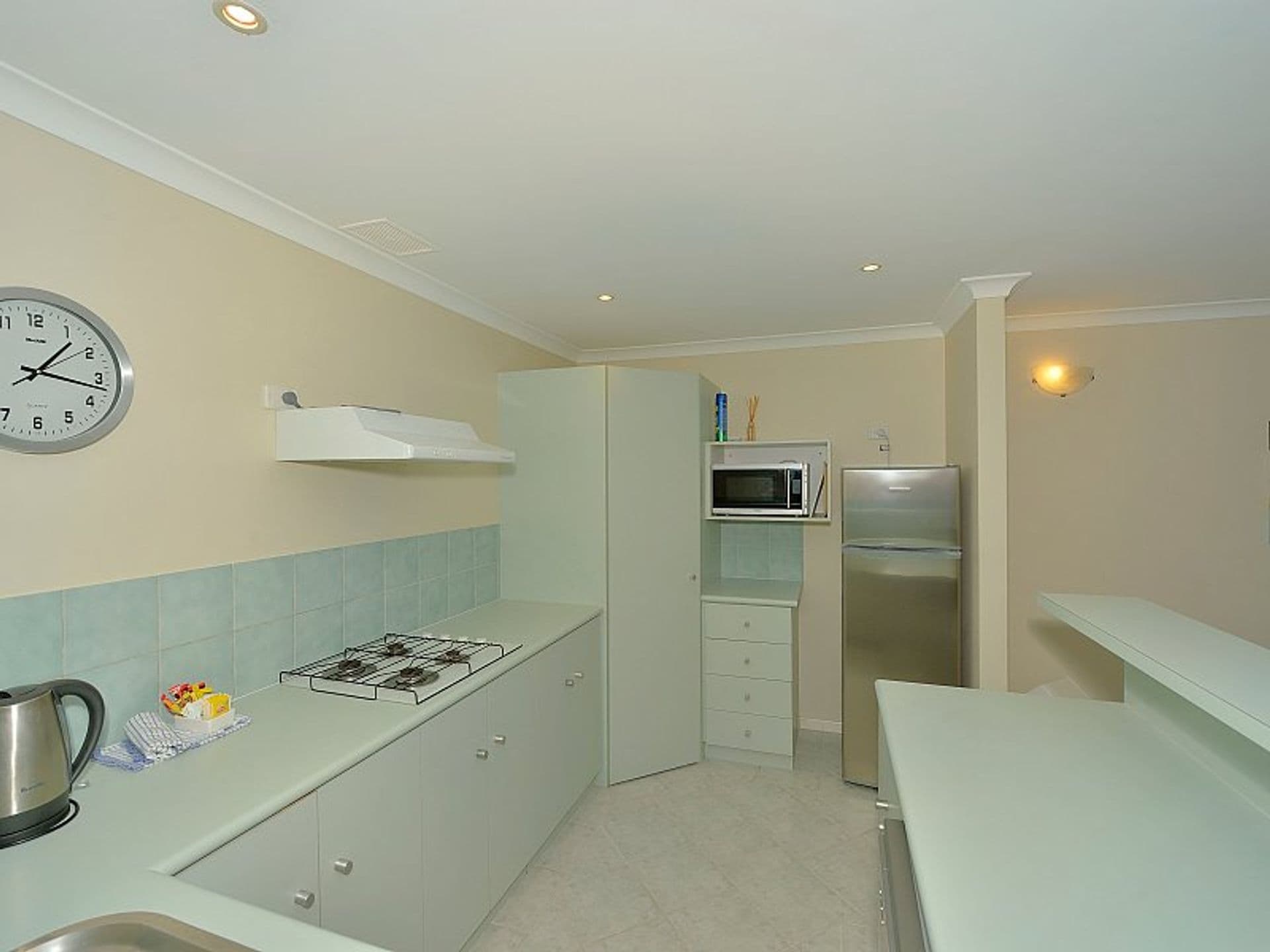 Unit 2 40 Marina Quay Drive, Erskine, WA, 6210, Erskine - Thumbnail 4