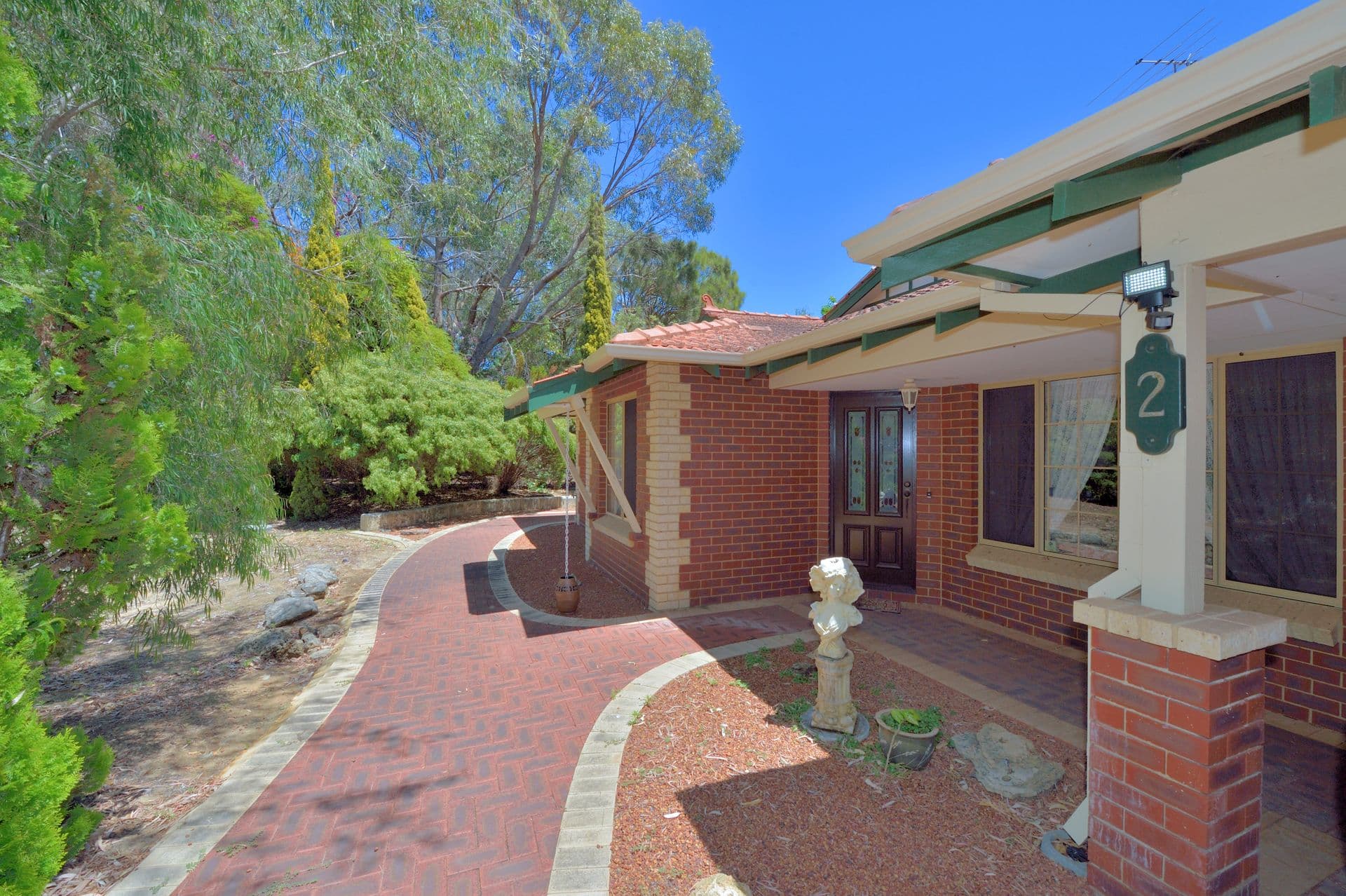 2 Redhill Place, Greenfields, WA, 6210, Greenfields - Thumbnail 2