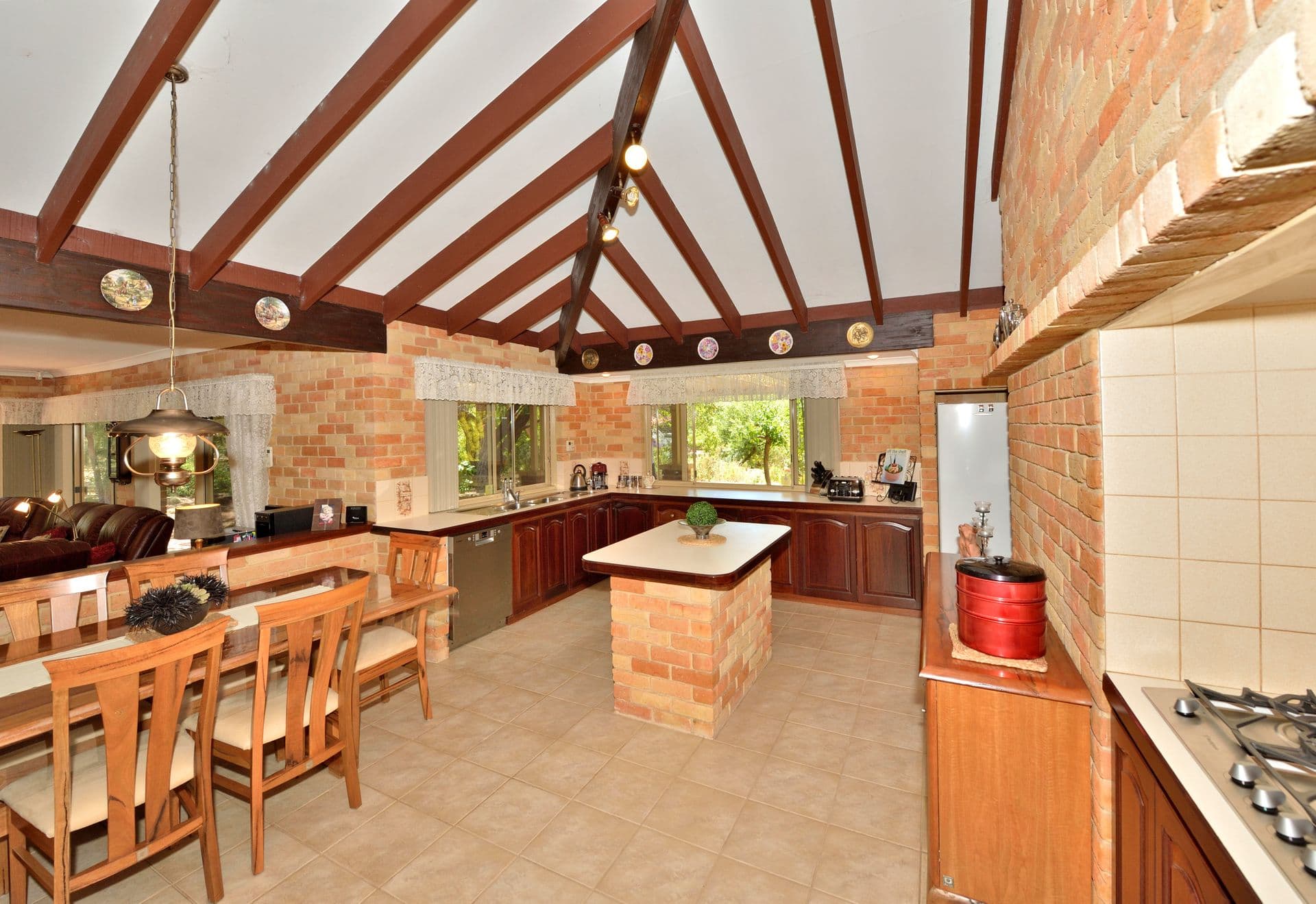 2 Redhill Place, Greenfields, WA, 6210, Greenfields - Thumbnail 3