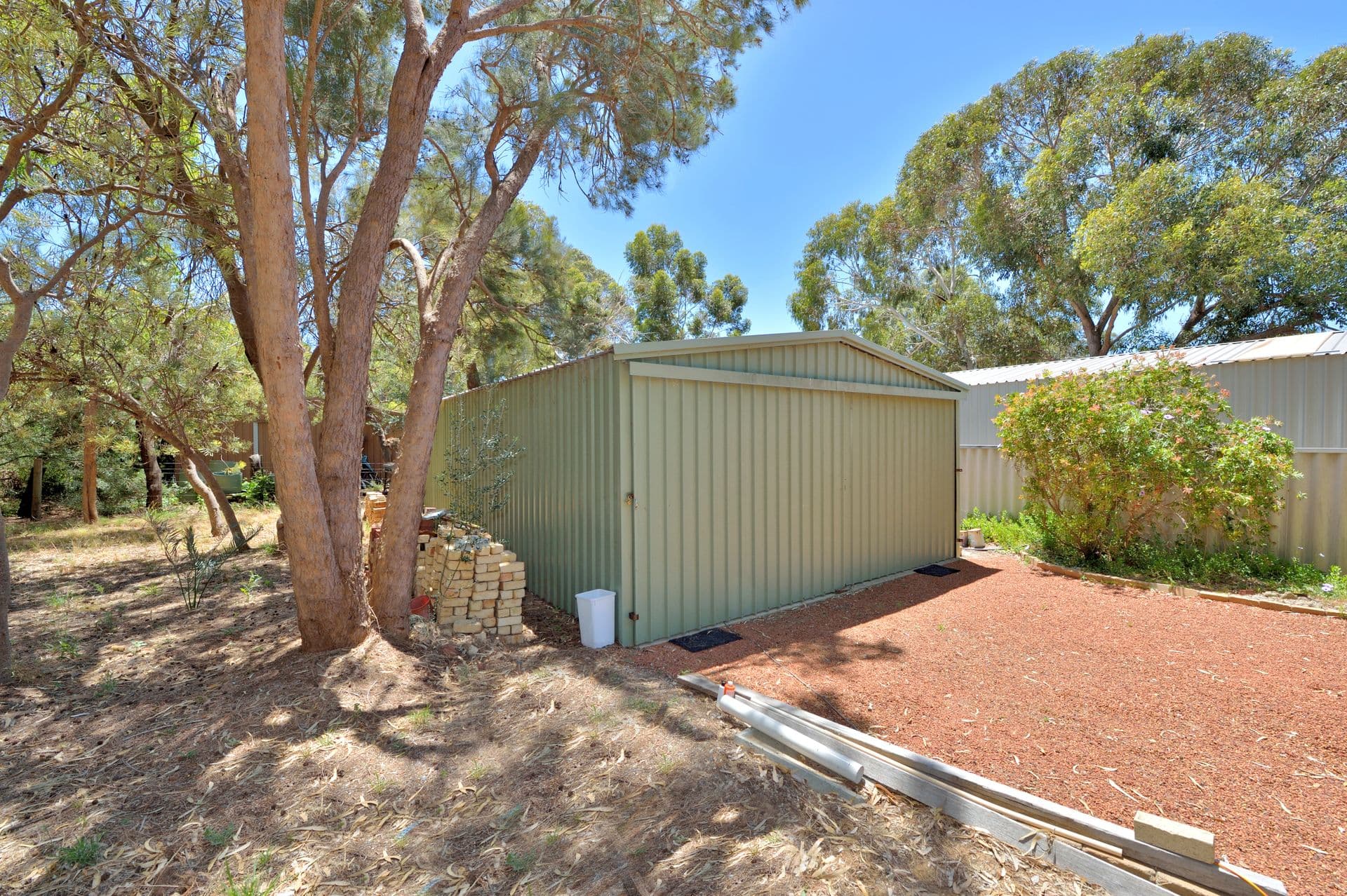 2 Redhill Place, Greenfields, WA, 6210, Greenfields - Thumbnail 4