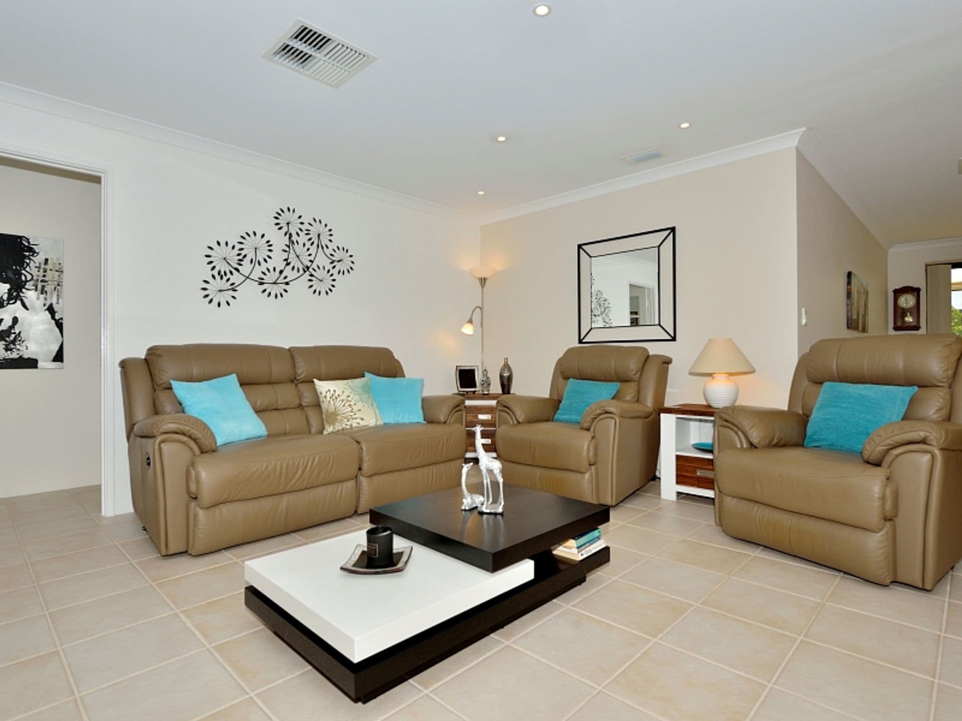 14 Black Swan View, Dudley Park, WA, 6210, Dudley Park - Thumbnail 7