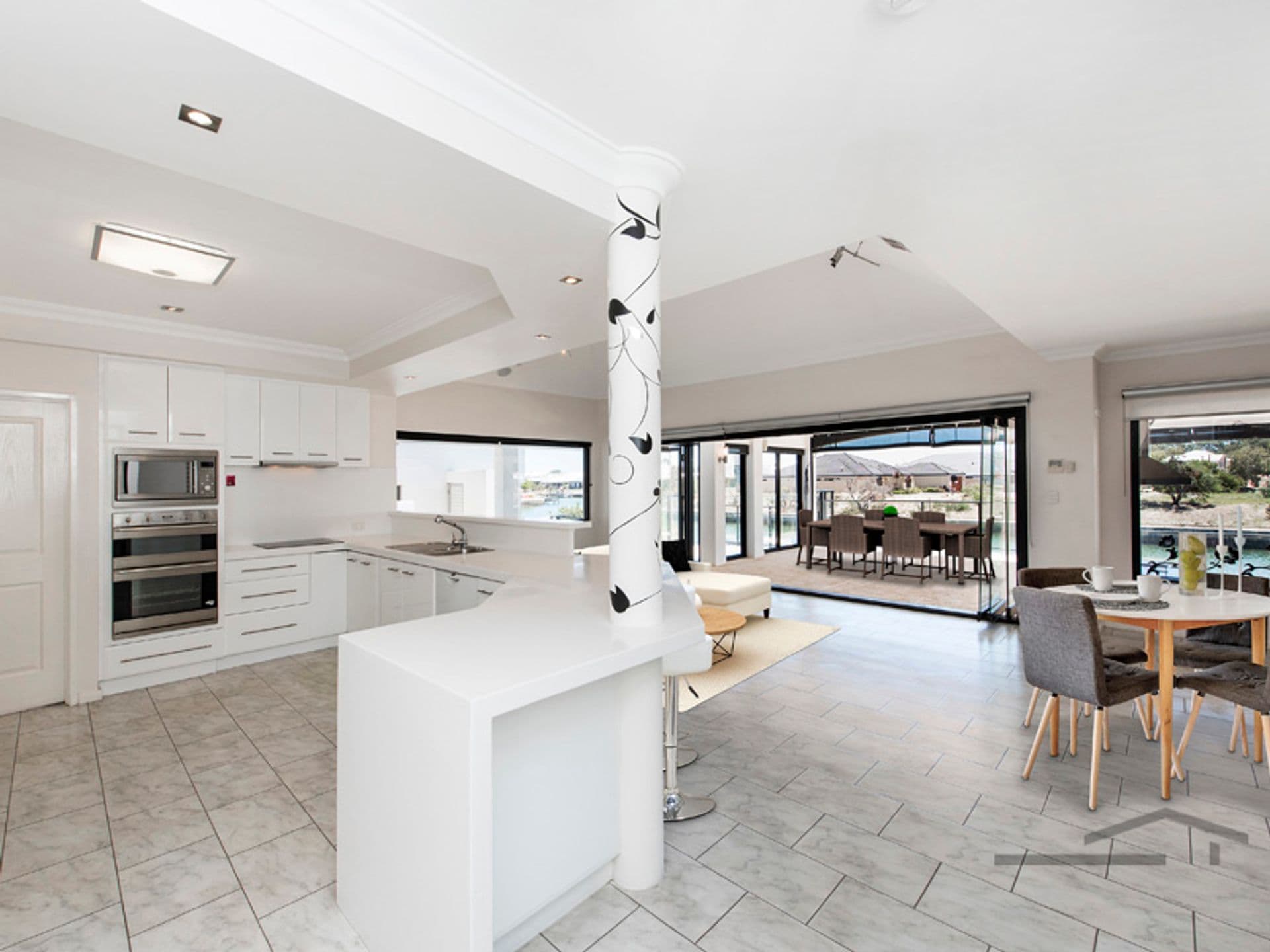 52 Erins Isle, Dudley Park, WA, 6210, Dudley Park - Thumbnail 4