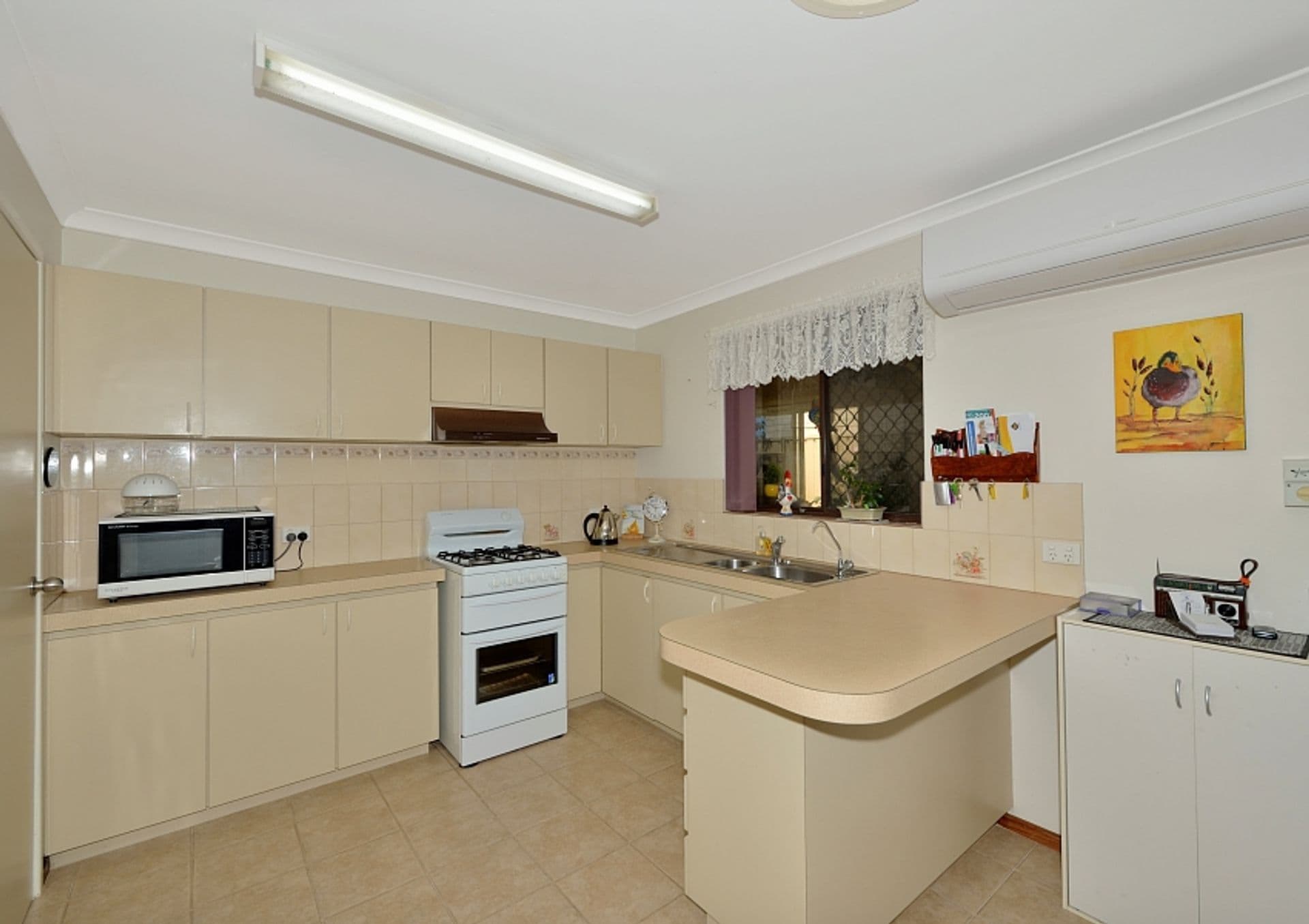 1/68 Koolinda Street, Falcon, WA, 6210, Falcon - Thumbnail 4