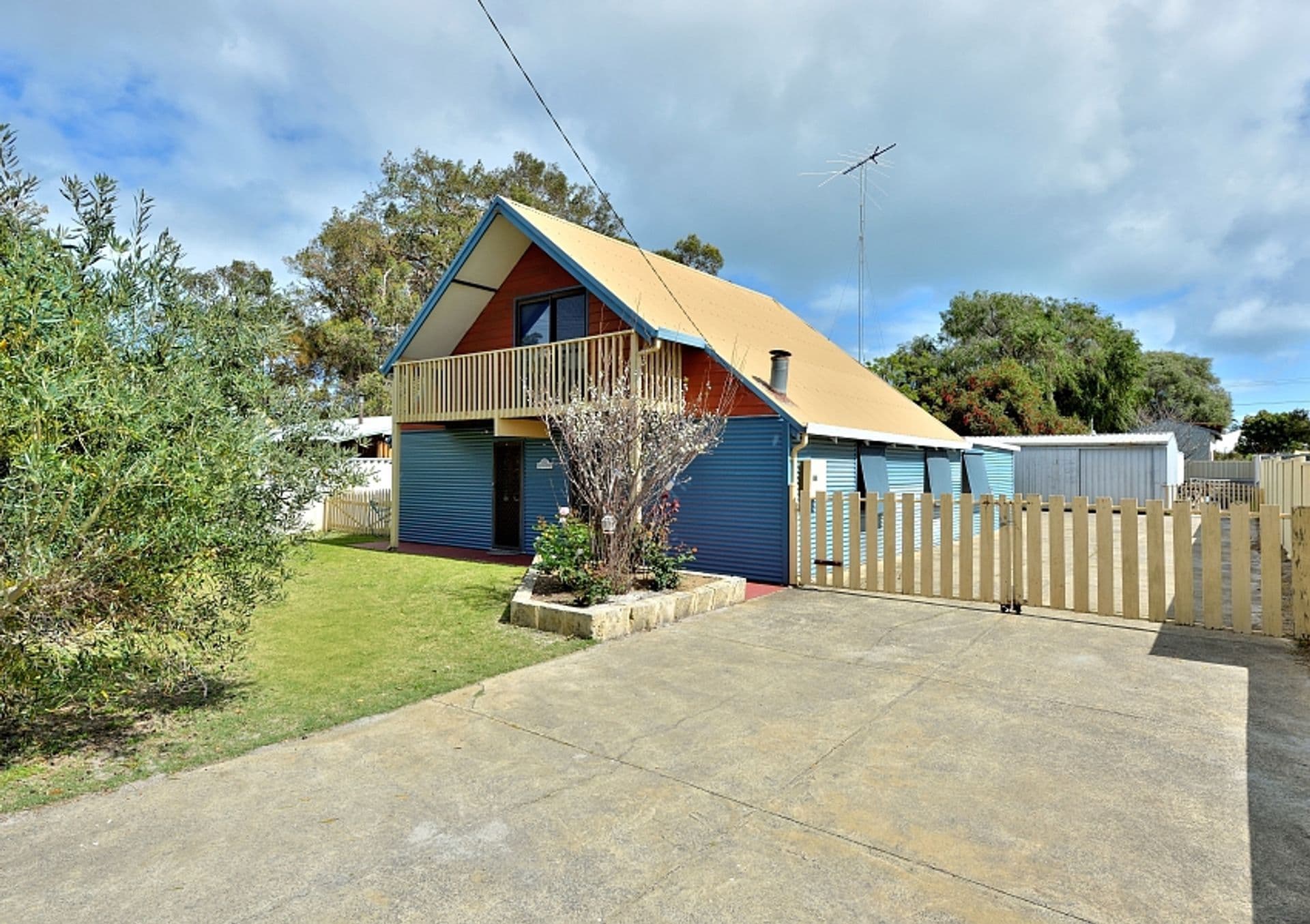 22 Cobblers Street, Falcon, WA, 6210, Falcon - Image 1