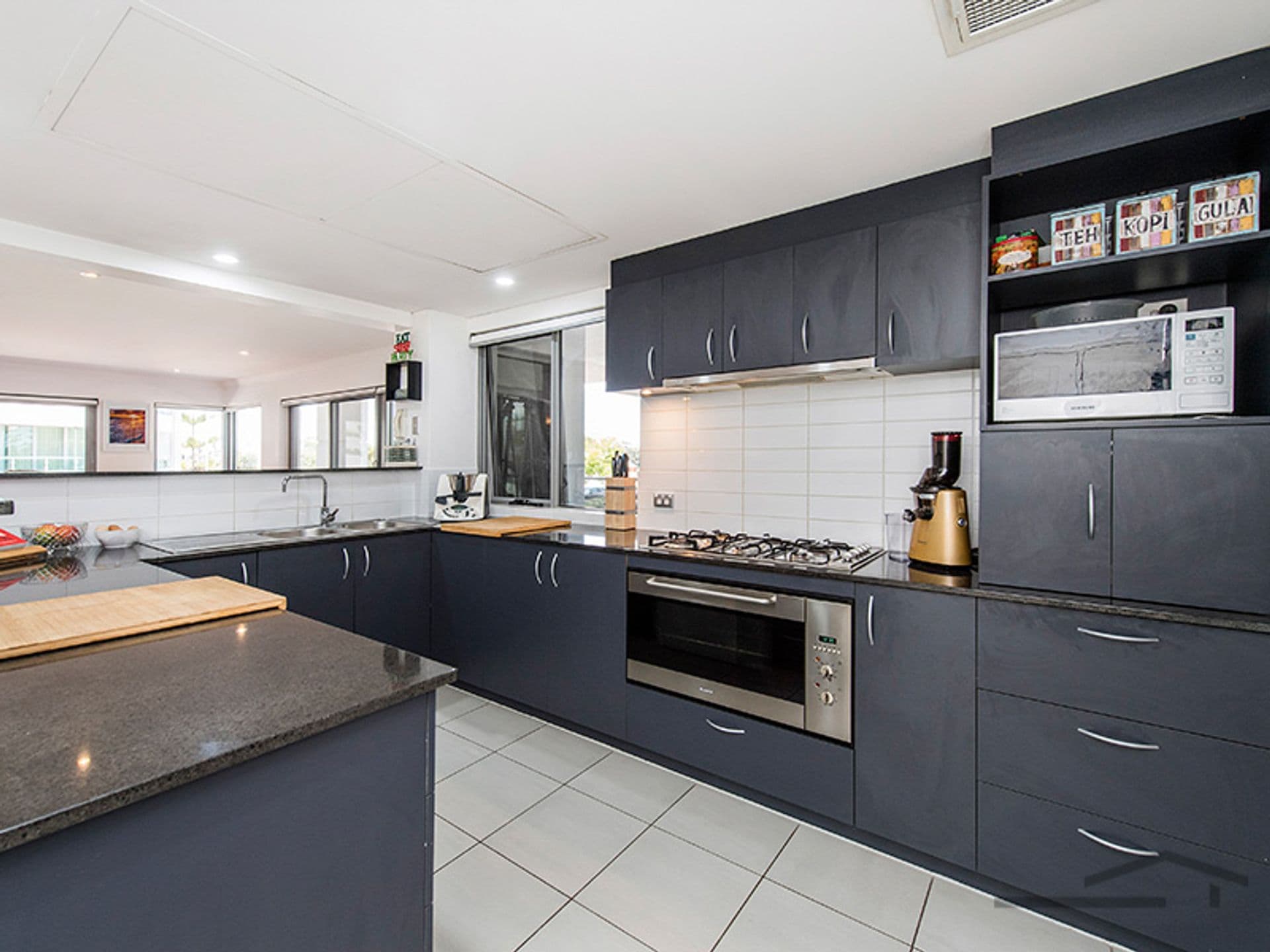 9/1 Breakwater Parade, Mandurah, WA, 6210, Mandurah - Thumbnail 2