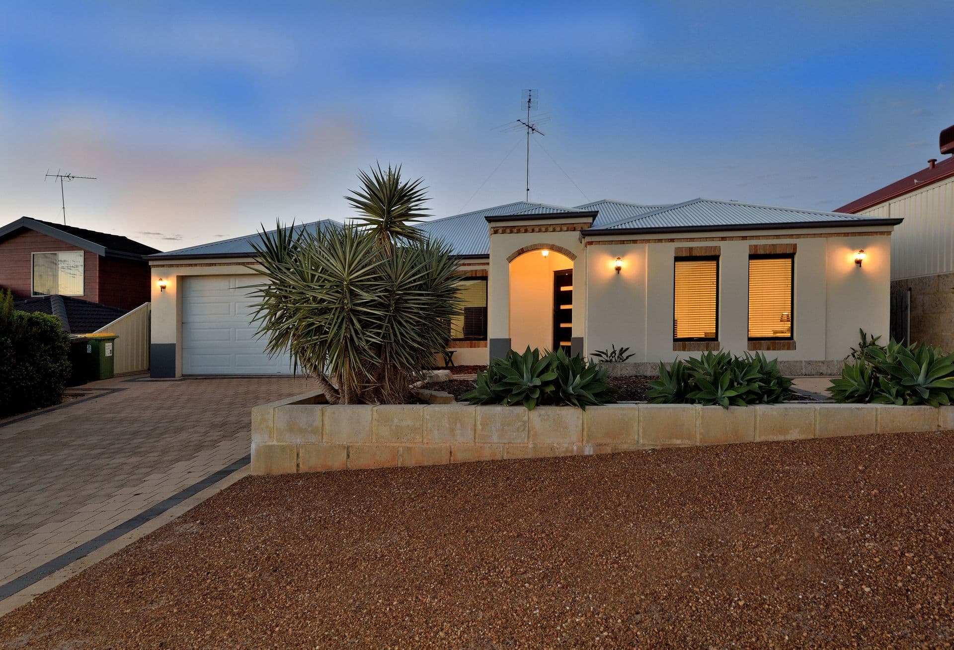 10  Cunderdin Loop, Dawesville, WA, 6211, Dawesville - Thumbnail 2
