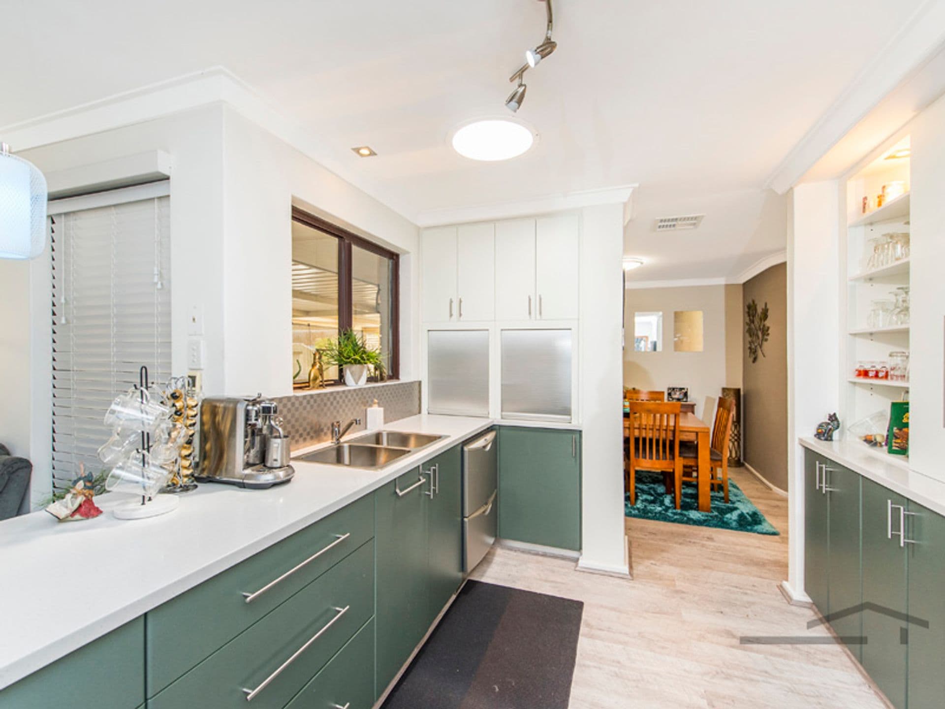 27 Blythwood Street, Dudley Park, WA, 6210, Dudley Park - Thumbnail 6
