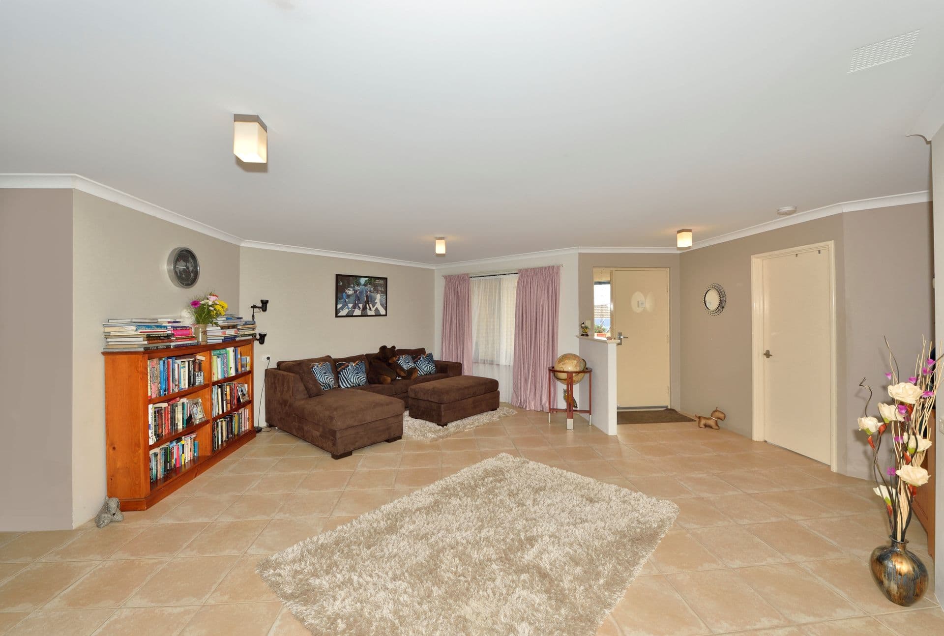 16 Peppertree Close, Wannanup, WA, 6210, Wannanup - Thumbnail 7