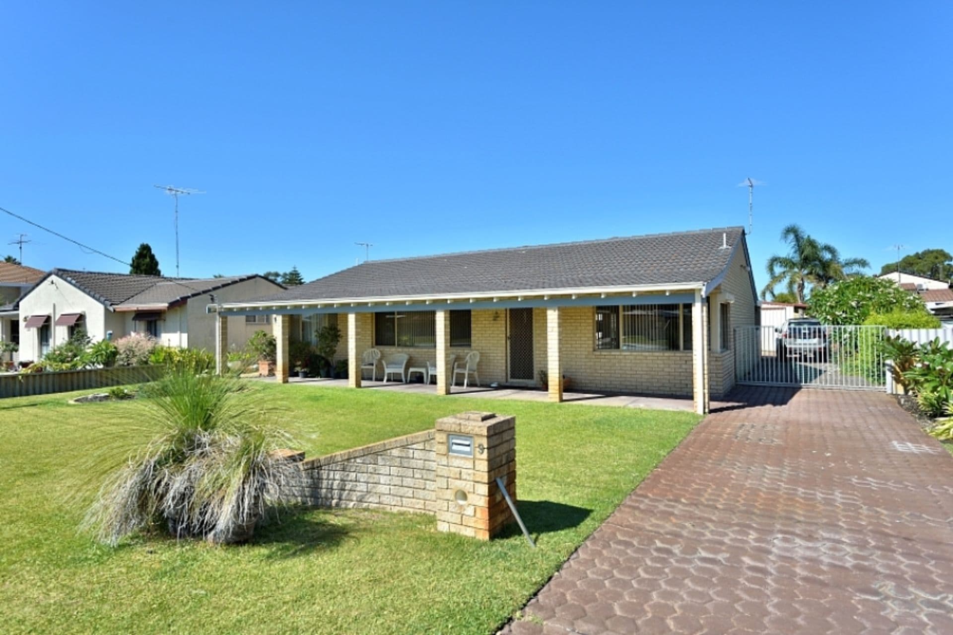 9 Orion Road, Silver Sands, WA, 6210, Silver Sands - Thumbnail 2