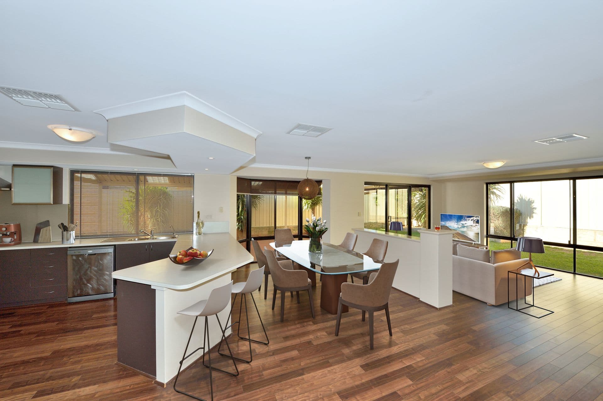 19 Rayner Promenade, Lakelands, WA, 6180, Lakelands - Thumbnail 5