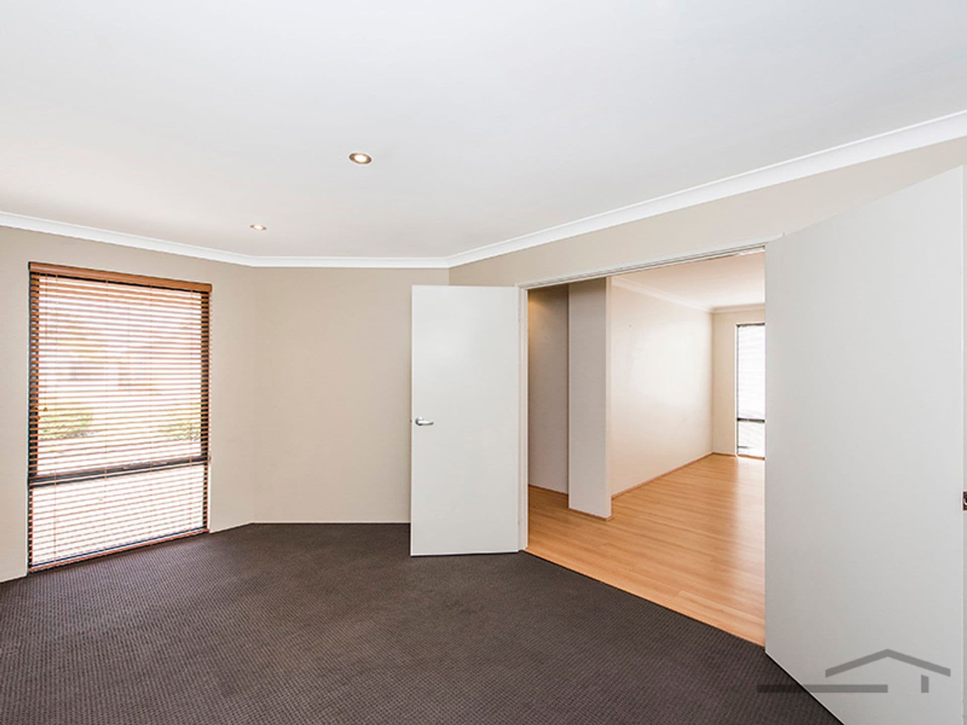 98 Hudson Drive, Dudley Park, WA, 6210, Dudley Park - Thumbnail 2