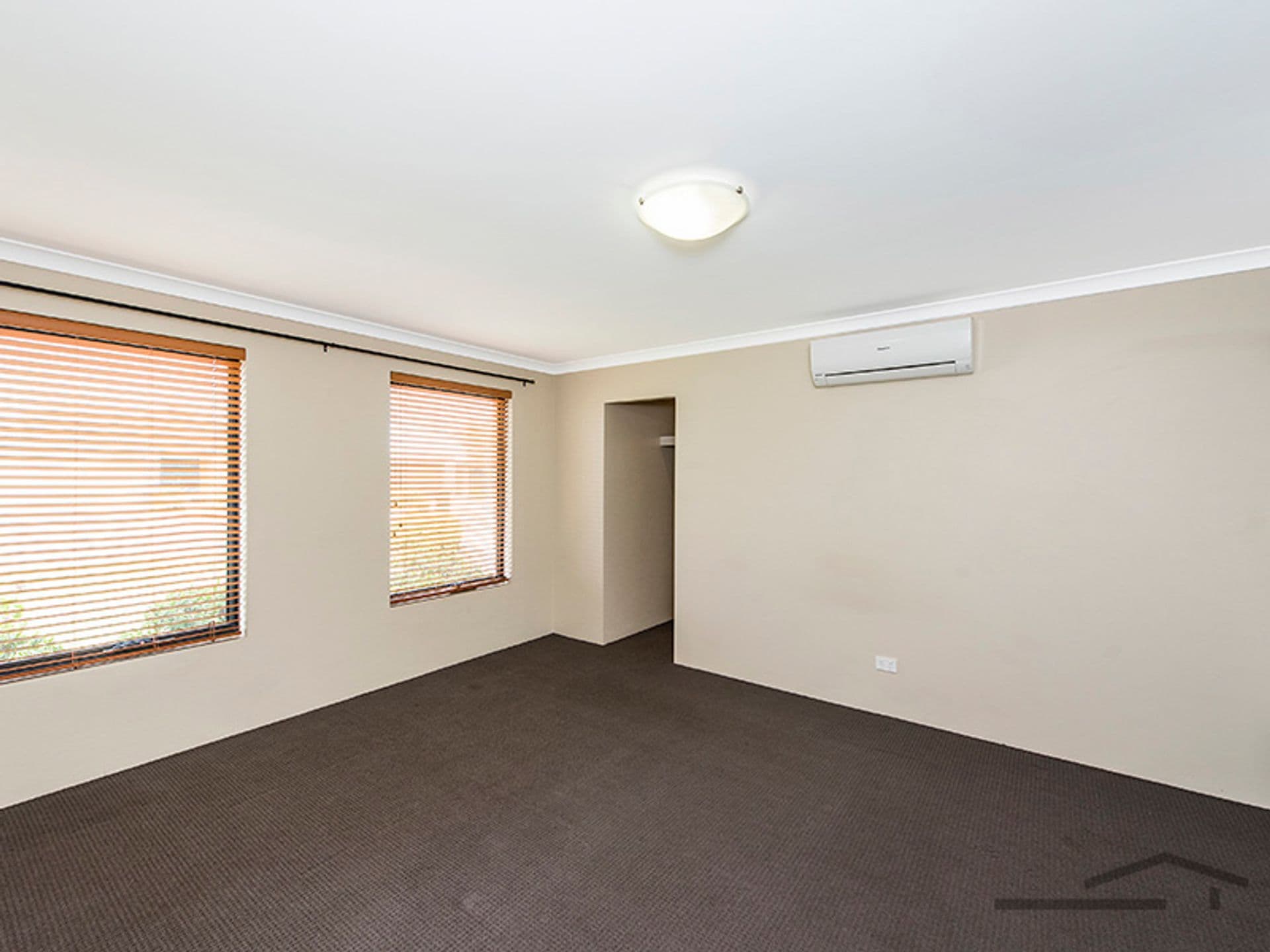 98 Hudson Drive, Dudley Park, WA, 6210, Dudley Park - Thumbnail 3