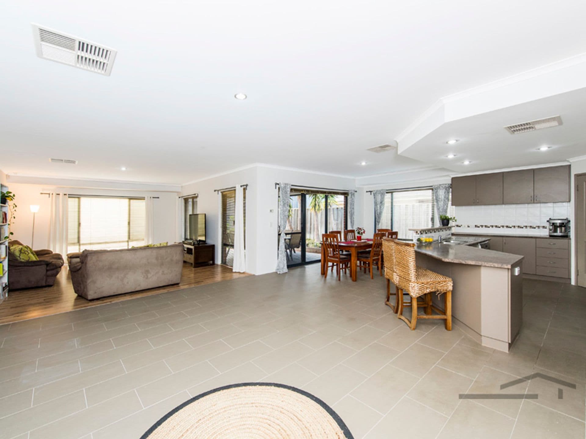 66 Carissa Turn, Halls Head, WA, 6210, Halls Head - Thumbnail 6