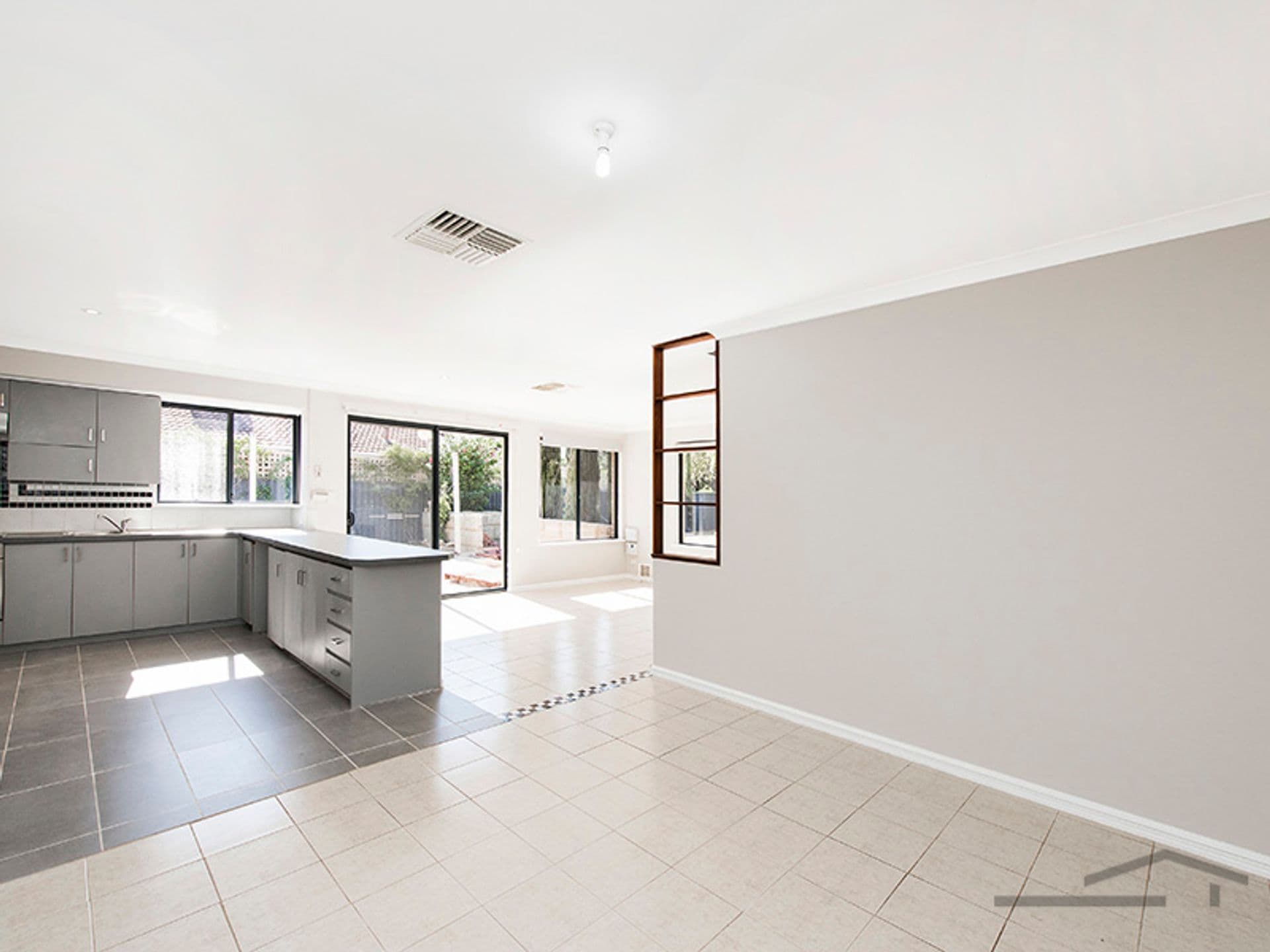 14 Cavender Street, Singleton, WA, 6175, Singleton - Thumbnail 2