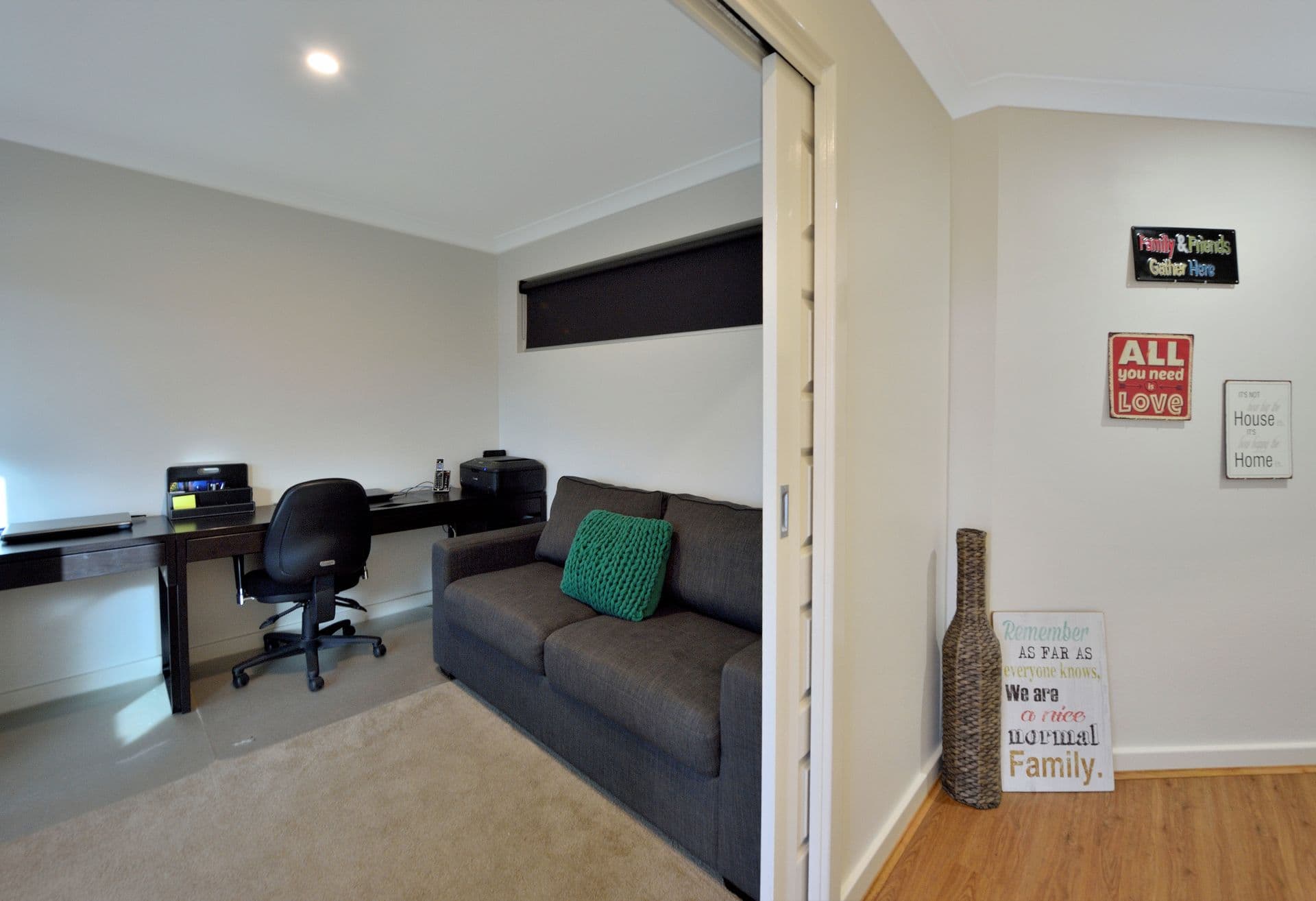 9 Mawson Grange, Lakelands, WA, 6180, Lakelands - Thumbnail 4
