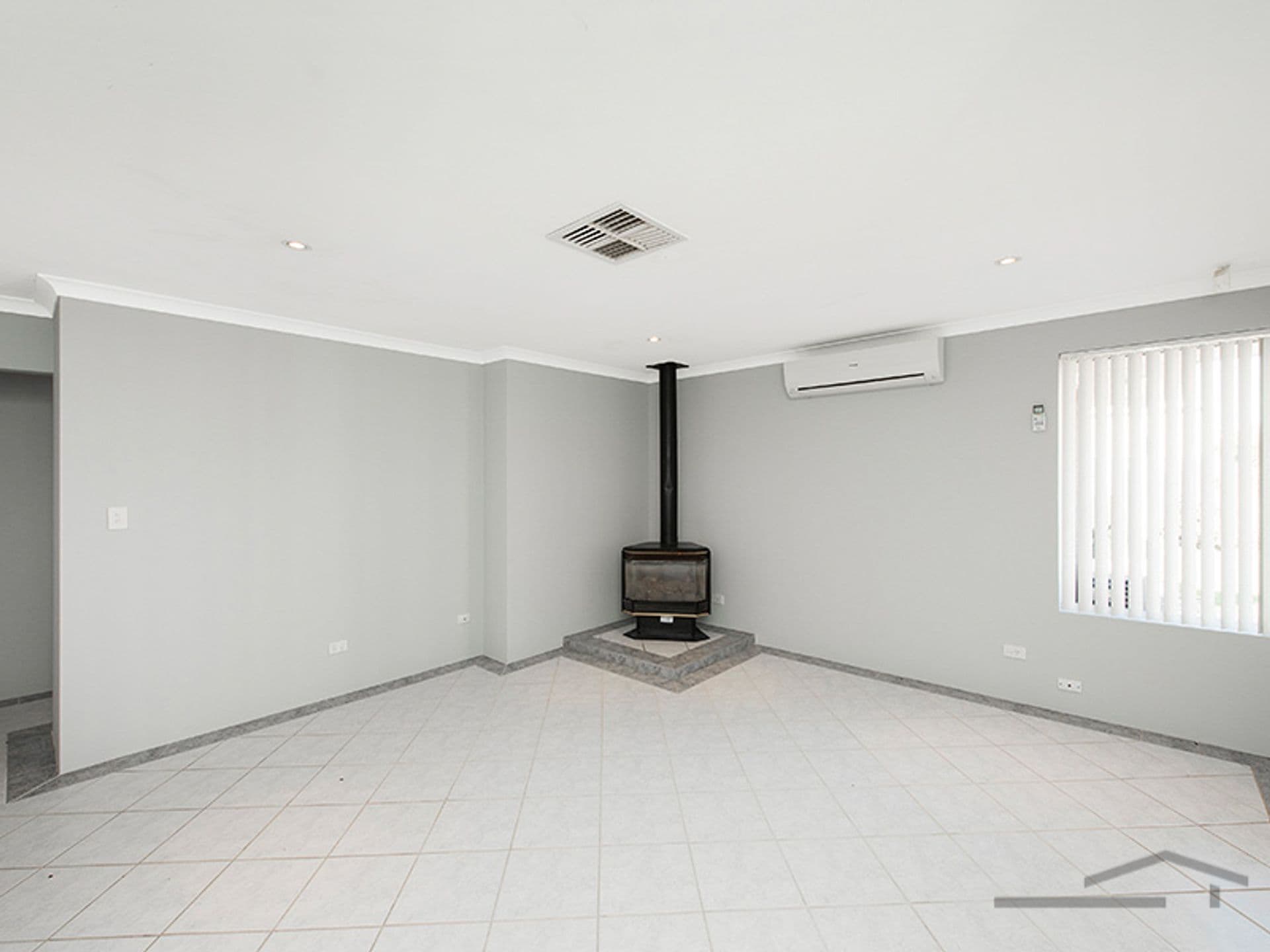 23 Tacoma Loop, Dudley Park, WA, 6210, Dudley Park - Thumbnail 8