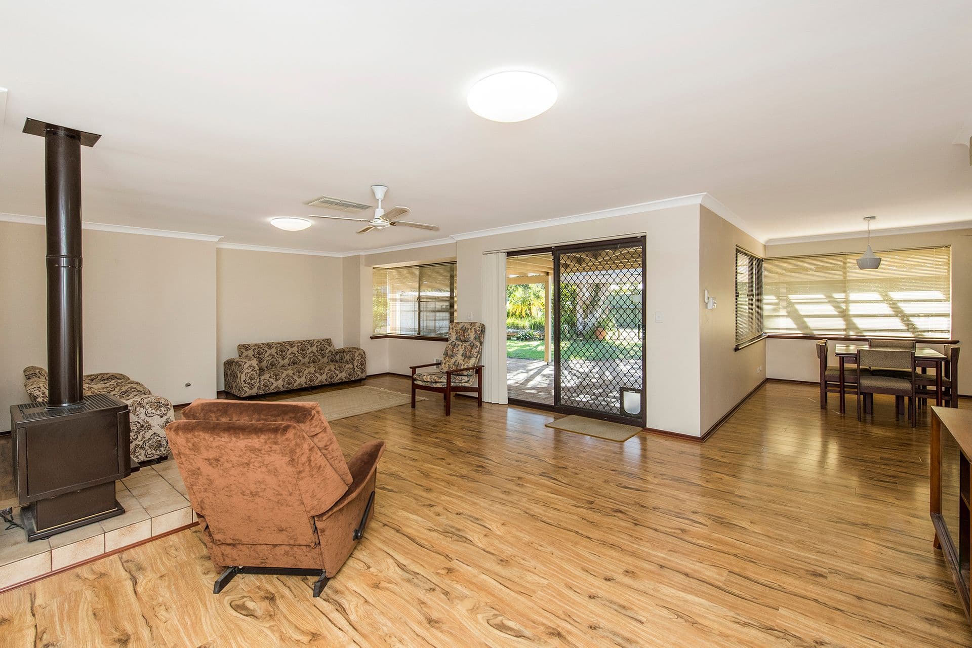 12 Silverton Crescent, Erskine, WA, 6210, Erskine - Thumbnail 6
