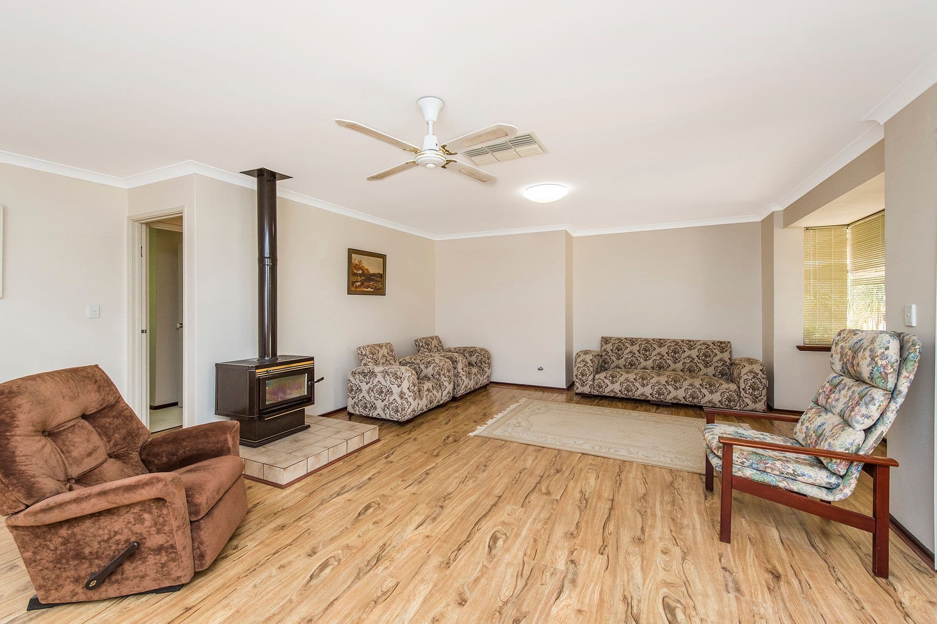12 Silverton Crescent, Erskine, WA, 6210, Erskine - Thumbnail 7