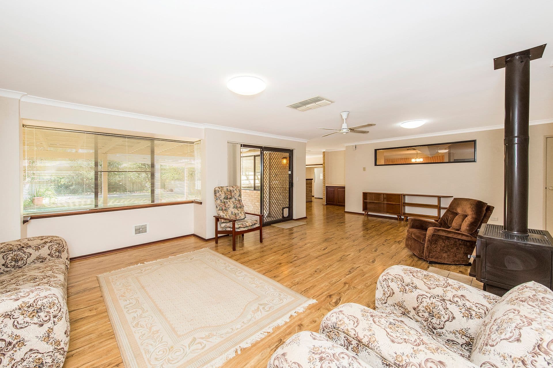 12 Silverton Crescent, Erskine, WA, 6210, Erskine - Thumbnail 8