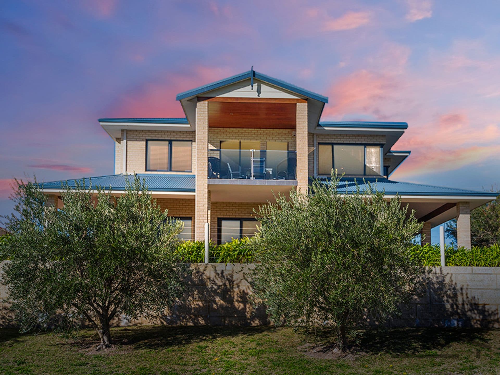 1 Currancy Lass Rise, Madora Bay, WA, 6210, Madora Bay - Thumbnail 2