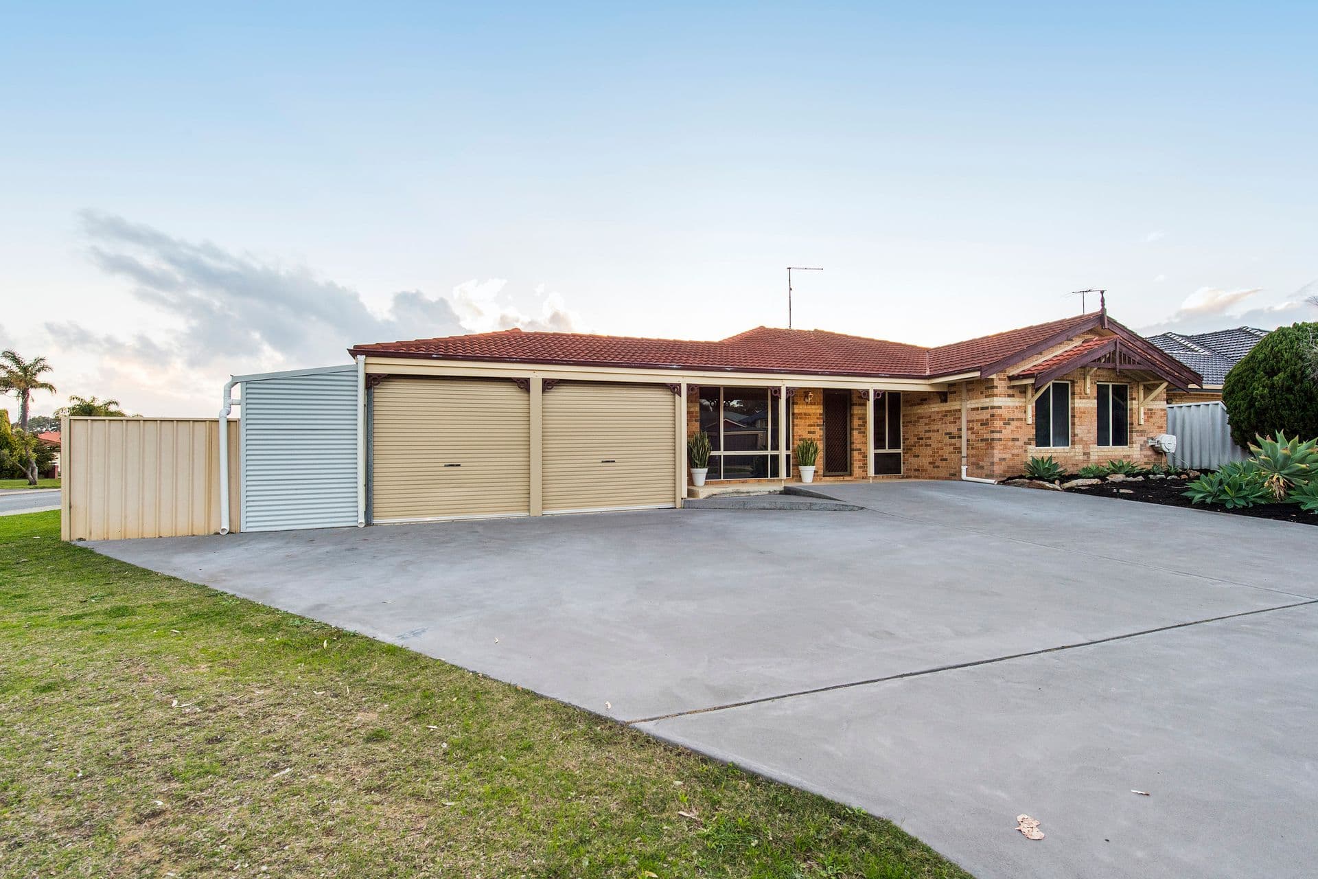 13 Parkstone Grove, Meadow Springs, WA, 6210, Meadow Springs - Thumbnail 3