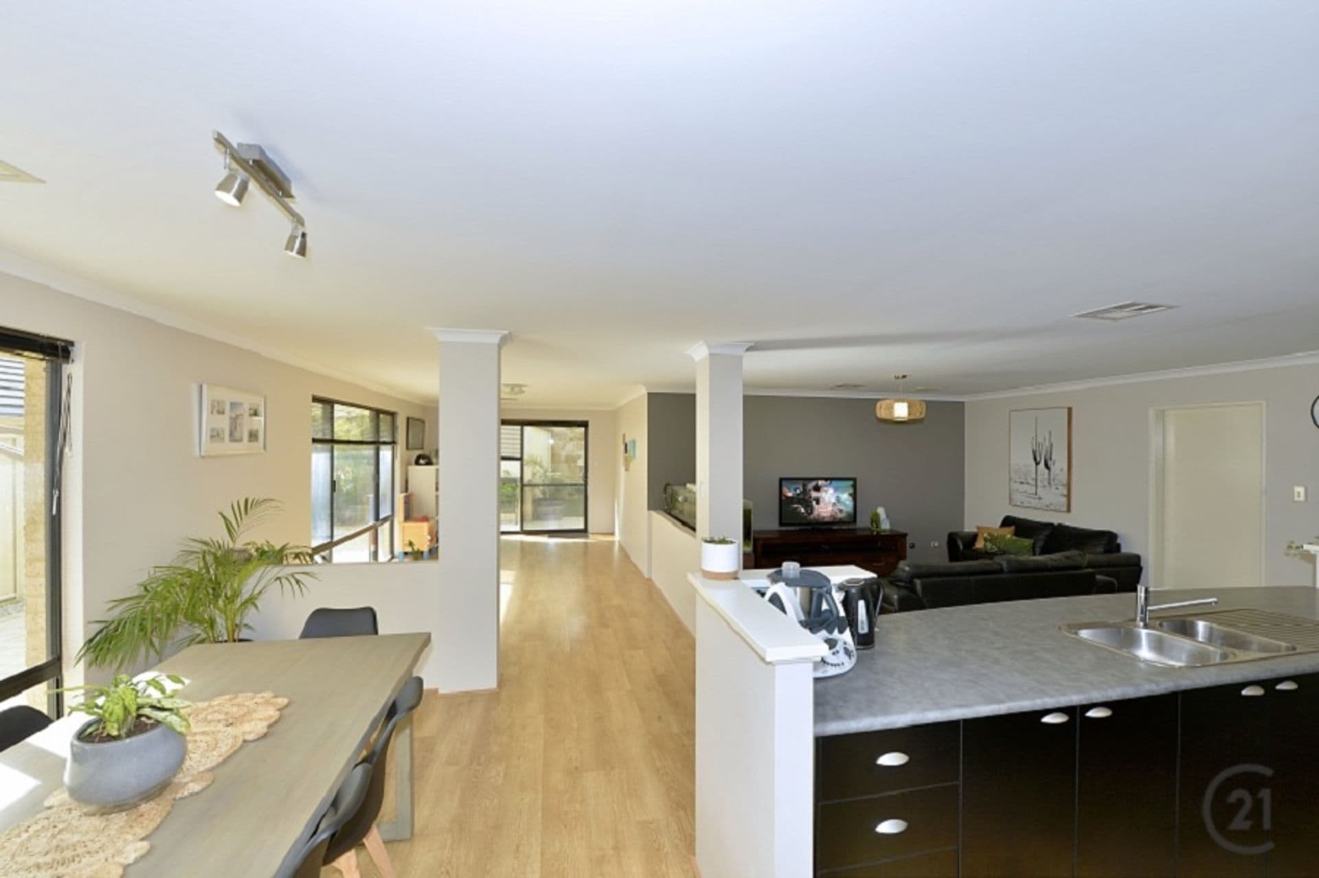 14 Benooka Grange, Lakelands, WA, 6180, Lakelands - Thumbnail 6