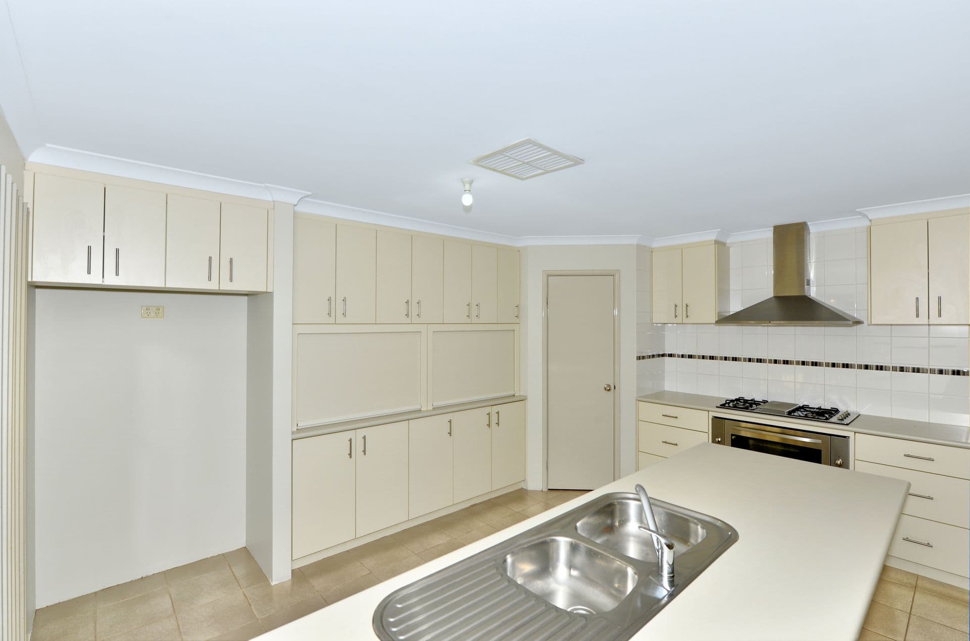 25 Goodison Close, Baldivis, WA, 6171, Baldivis - Thumbnail 7