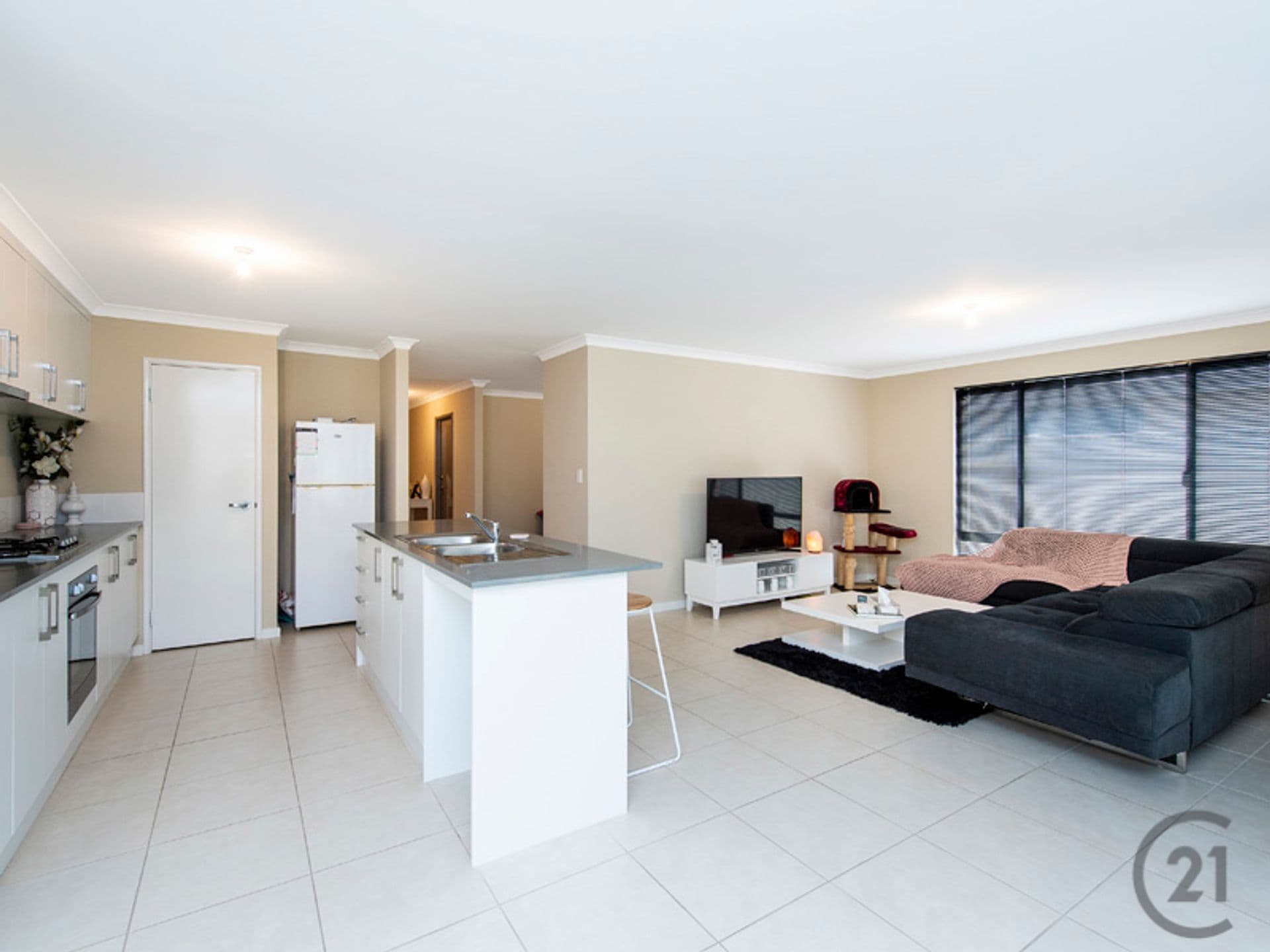 20 Gilroyd Way, Golden Bay, WA, 6174, Golden Bay - Thumbnail 6