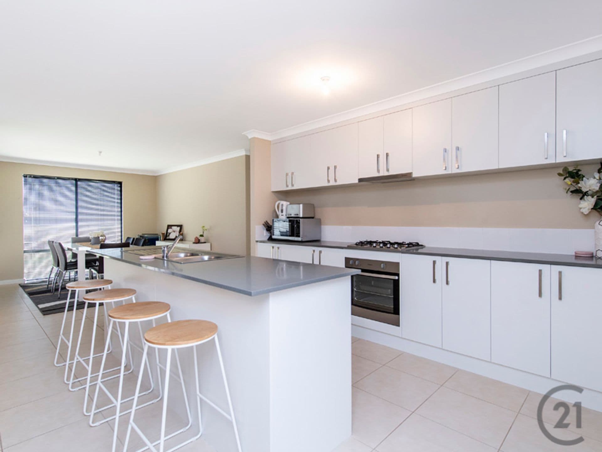 20 Gilroyd Way, Golden Bay, WA, 6174, Golden Bay - Thumbnail 7