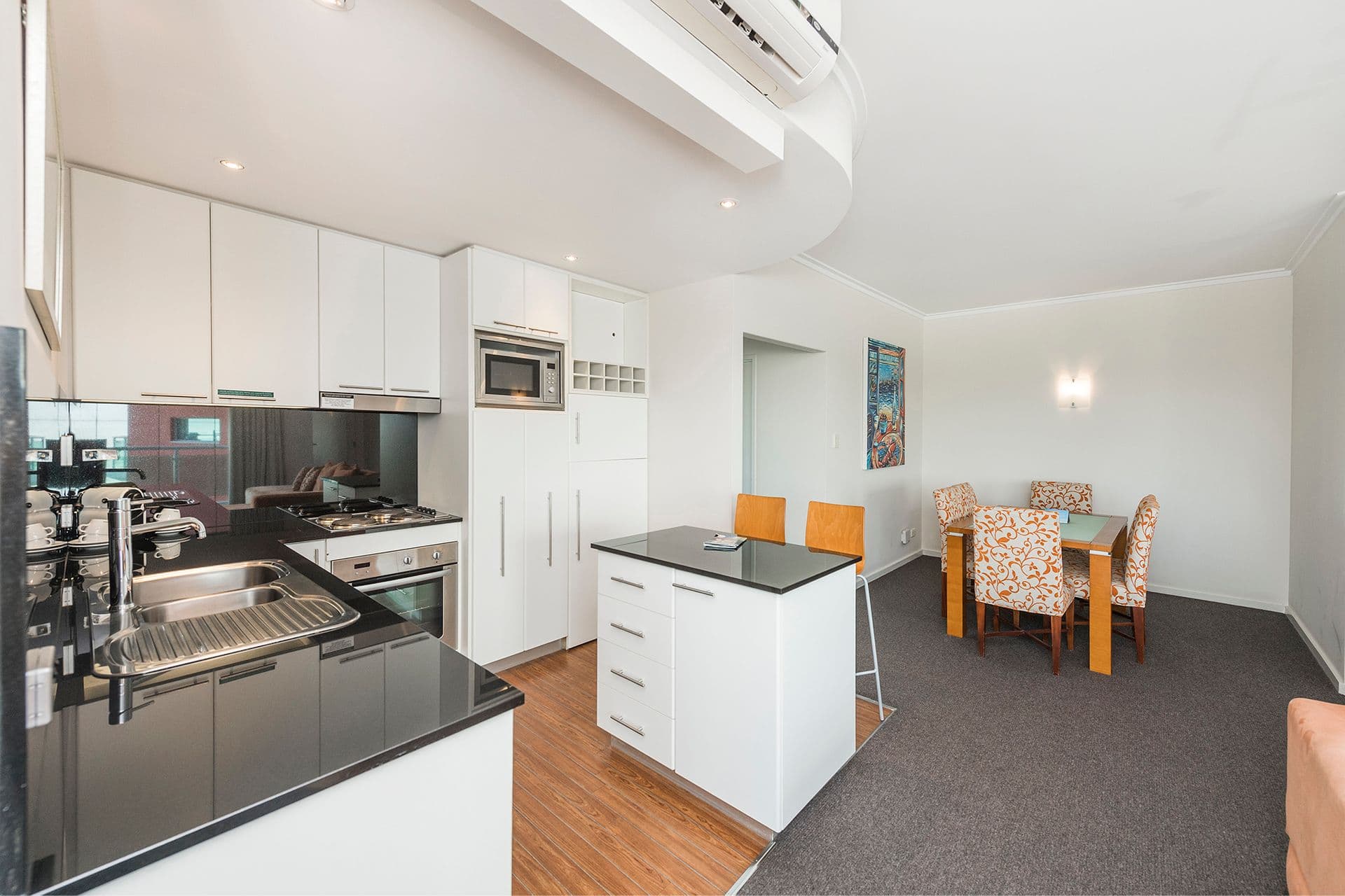 306/16 Dolphin Drive, Mandurah, WA, 6210, Mandurah - Thumbnail 4