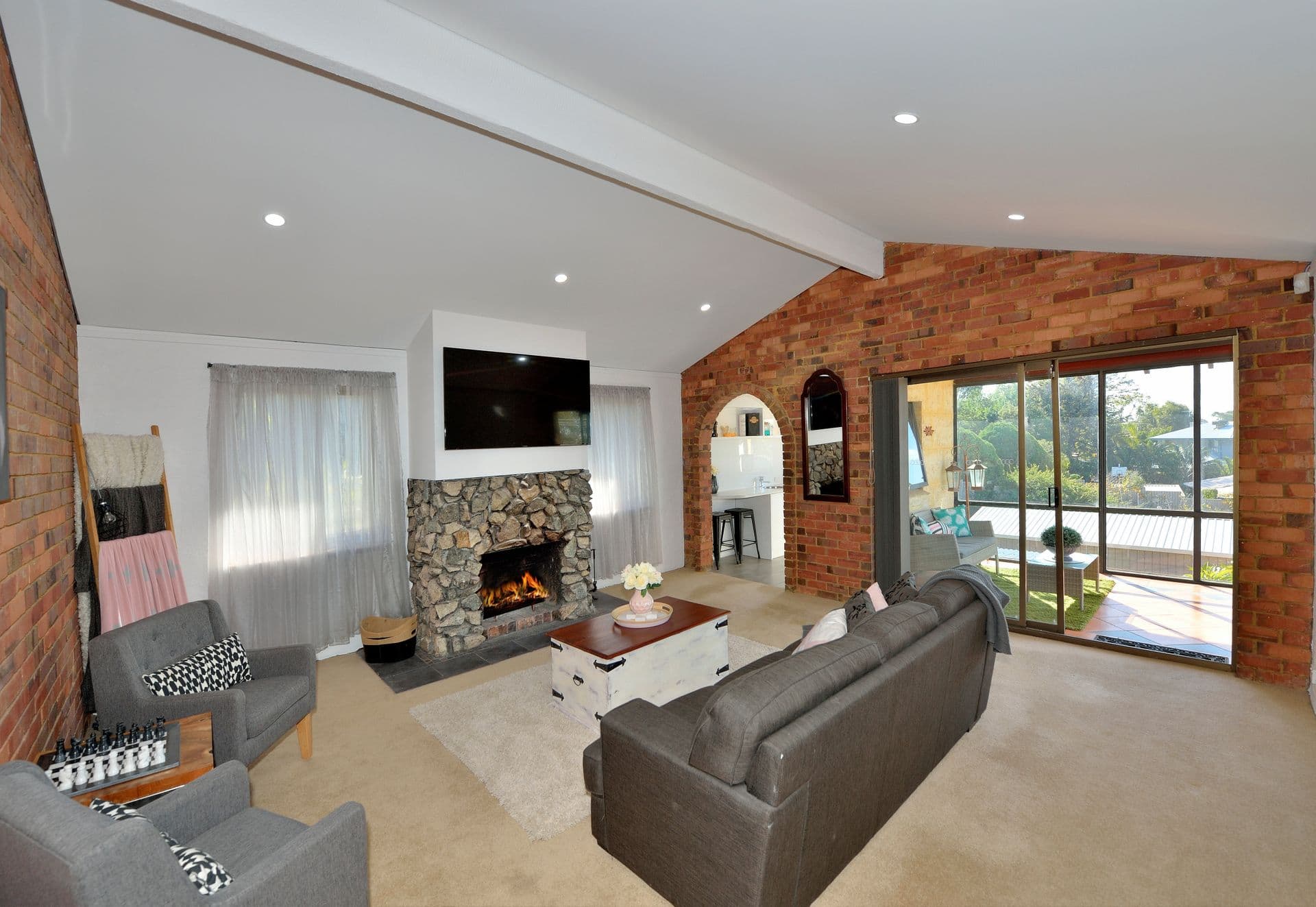 12 Dalrymple Terrace, Halls Head, WA, 6210, Halls Head - Thumbnail 6