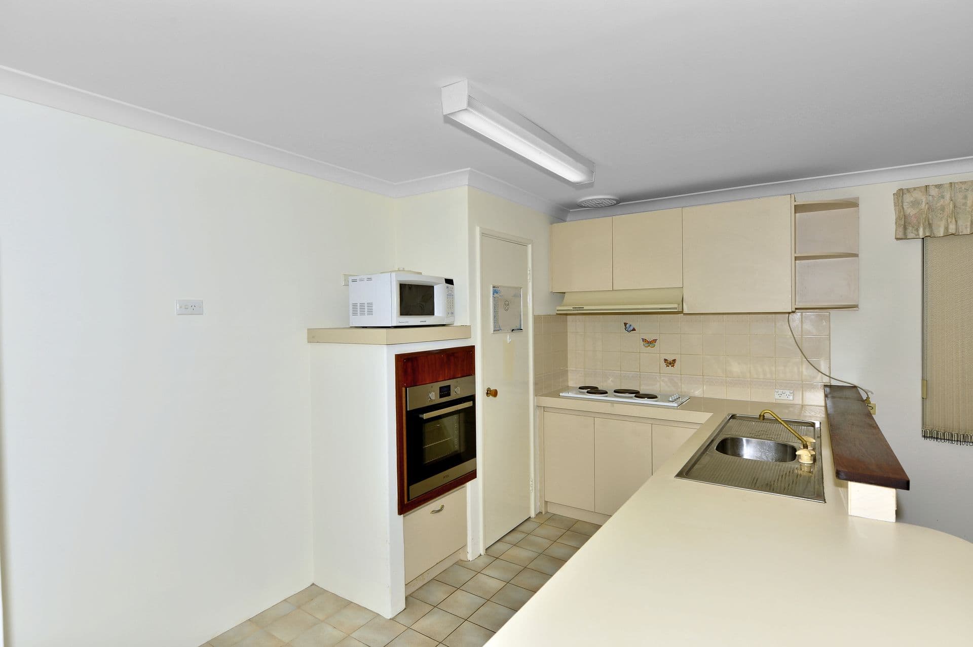 87 Leighton Road, Halls Head, WA, 6210, Halls Head - Thumbnail 6