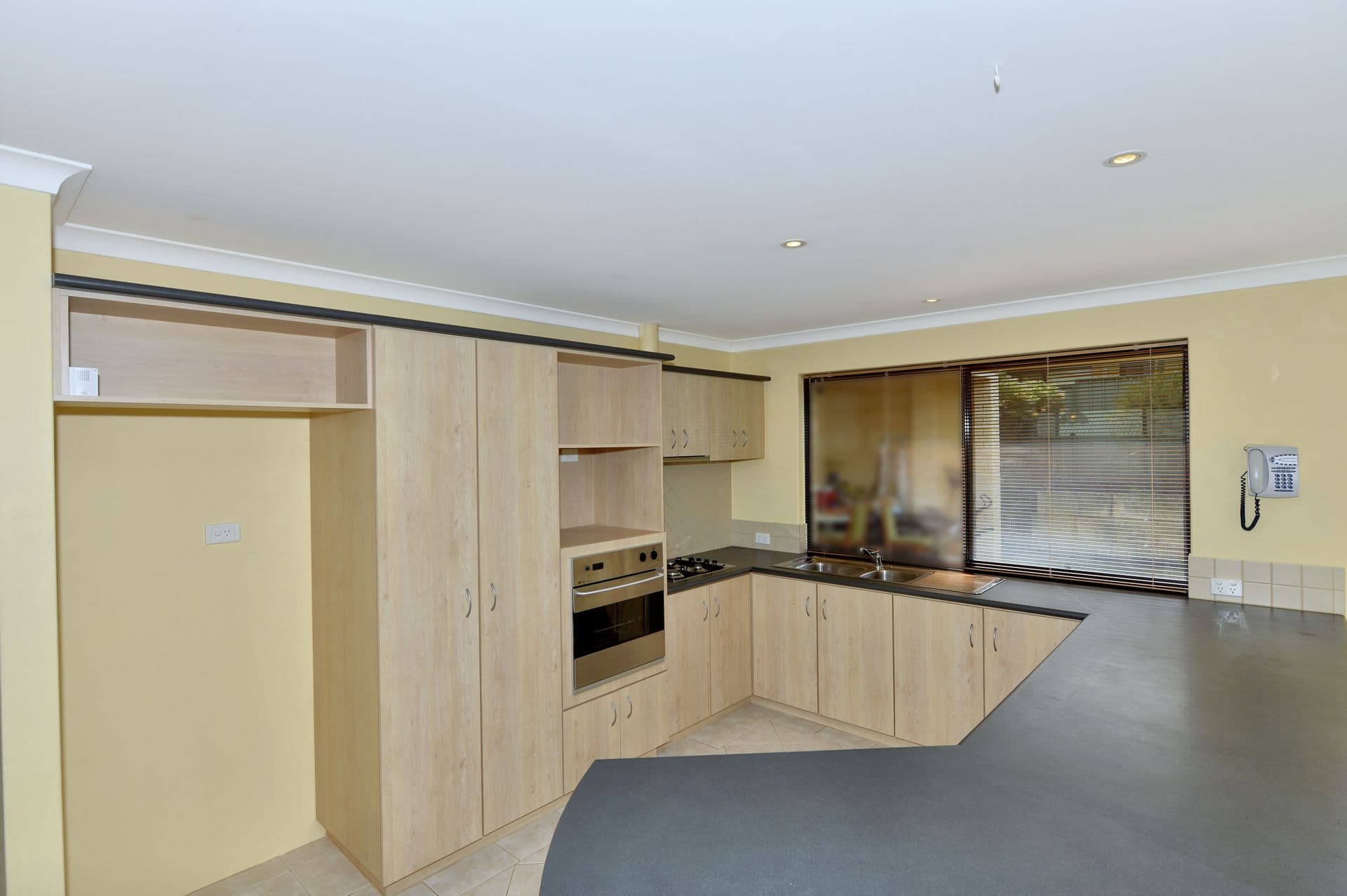 29 Allendale Crescent, Dawesville, WA, 6211, Dawesville - Thumbnail 3