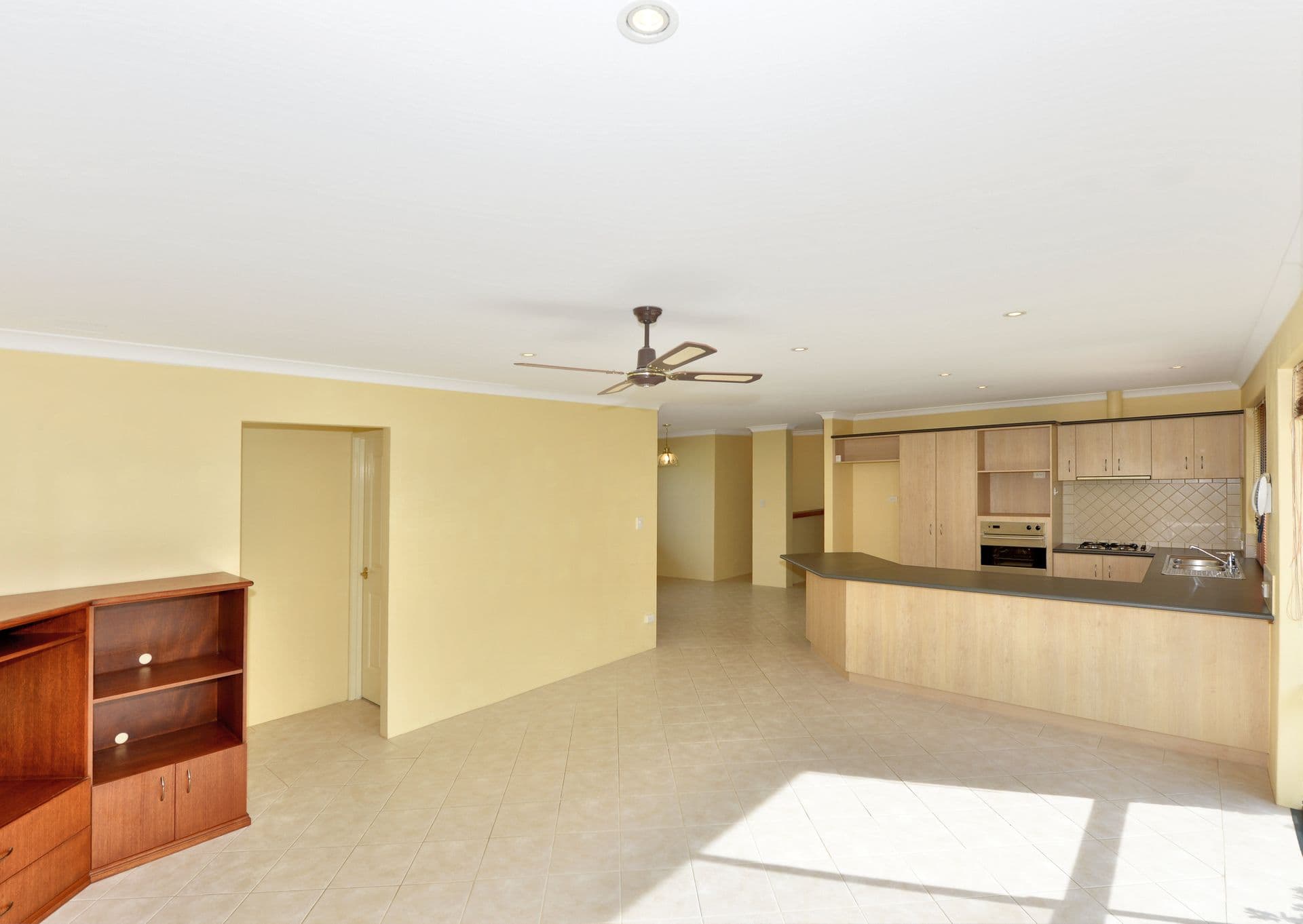 29 Allendale Crescent, Dawesville, WA, 6211, Dawesville - Thumbnail 5
