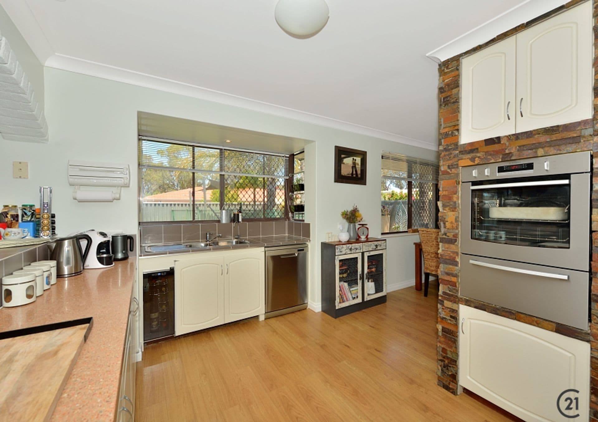 8 Penrith Street, Dudley Park, WA, 6210, Dudley Park - Thumbnail 5