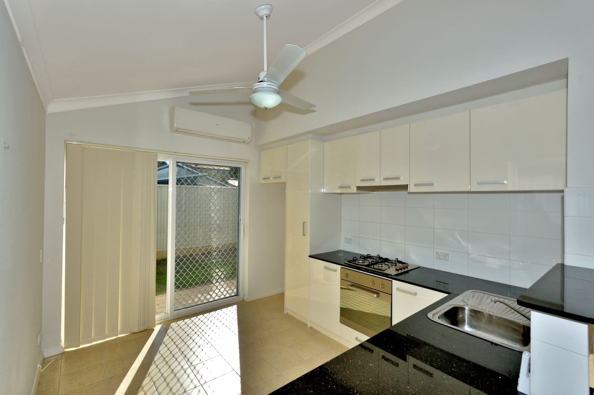 21 Ferguson Street, Falcon, WA, 6210, Falcon - Thumbnail 6