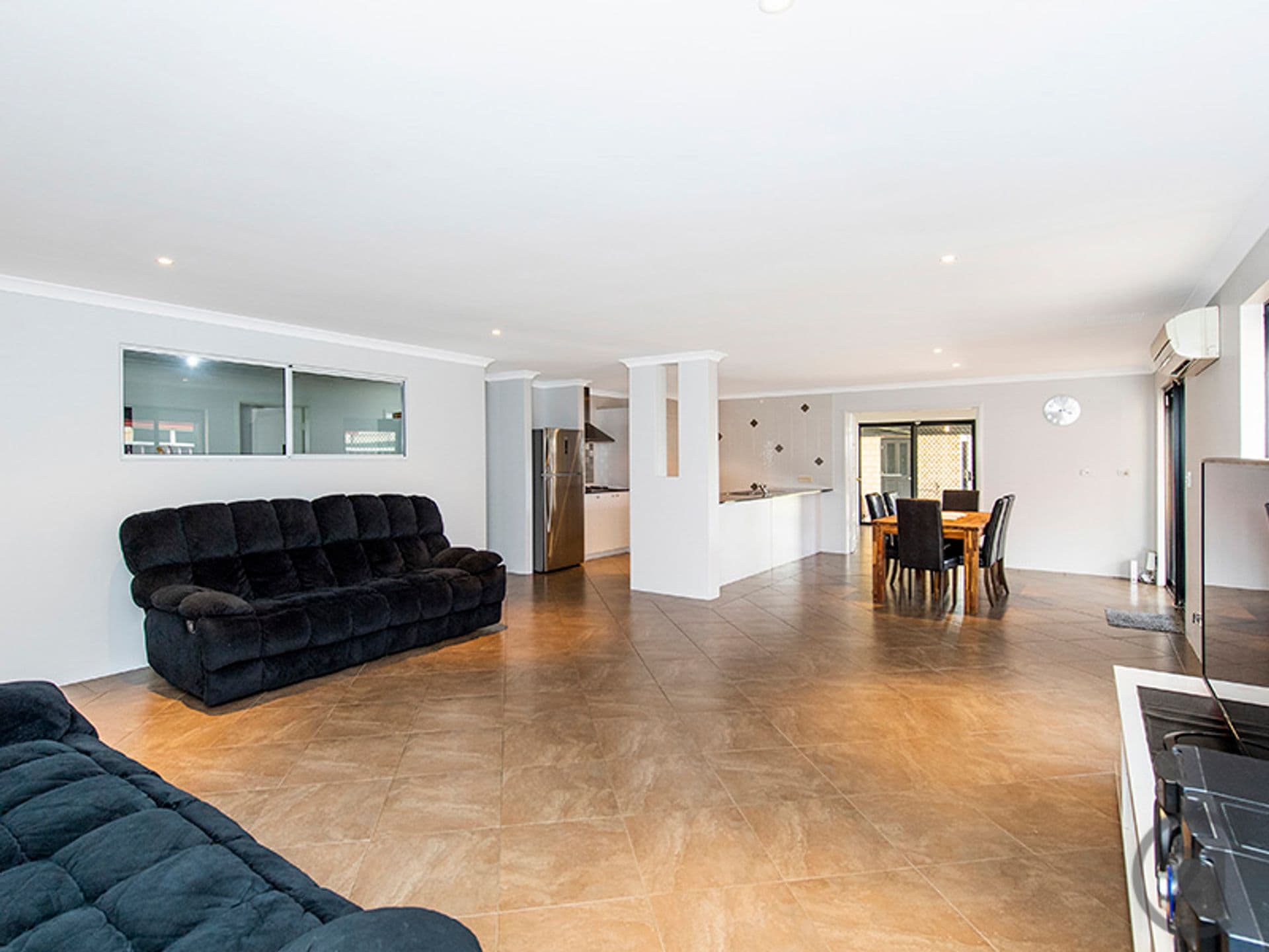 9 Durack Street, Coodanup, WA, 6210, Coodanup - Thumbnail 4