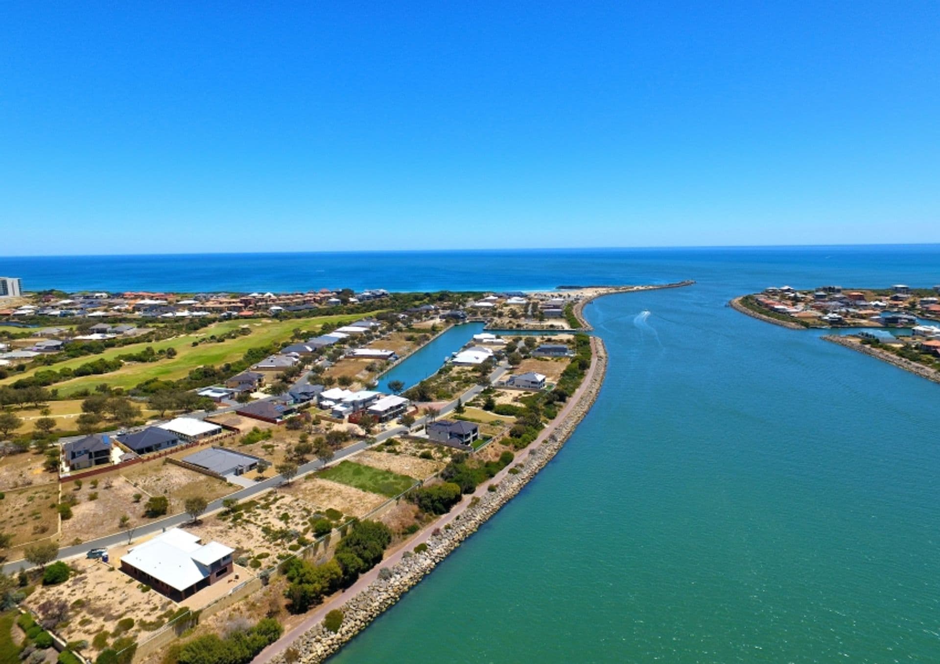 130 Sanctuary Circuit, Dawesville, WA, 6211, Dawesville - Thumbnail 3