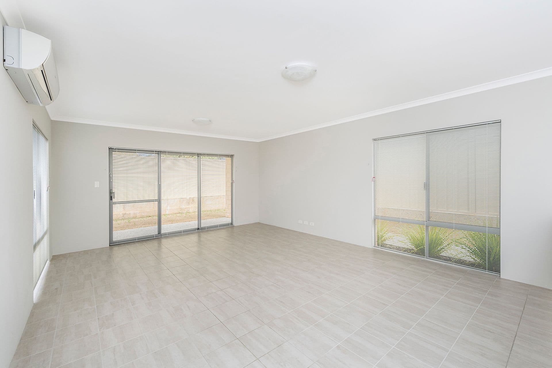 24 Quendamia Lane, Mandurah, WA, 6210, Mandurah - Thumbnail 5