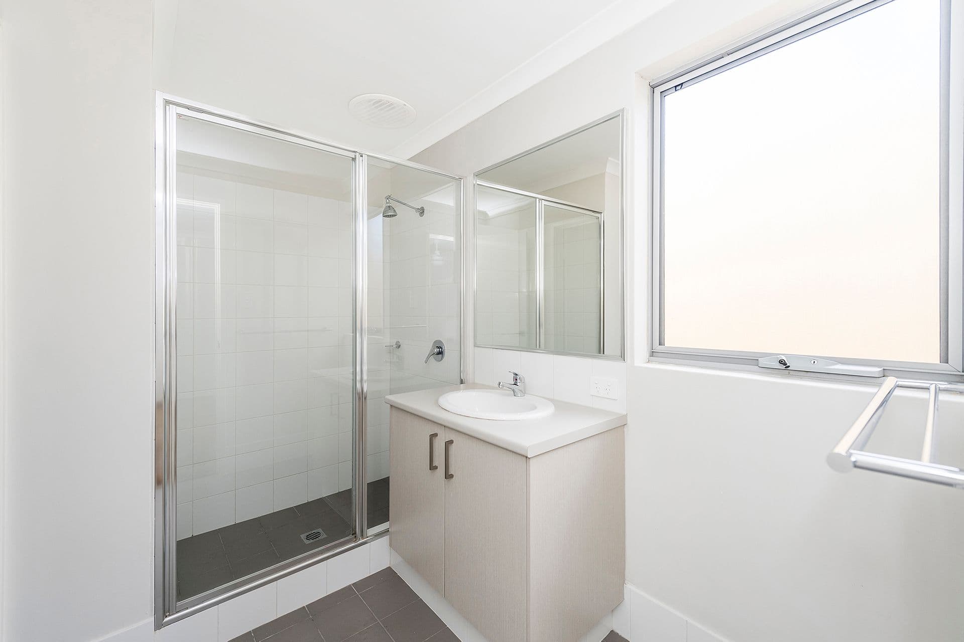 24 Quendamia Lane, Mandurah, WA, 6210, Mandurah - Thumbnail 7