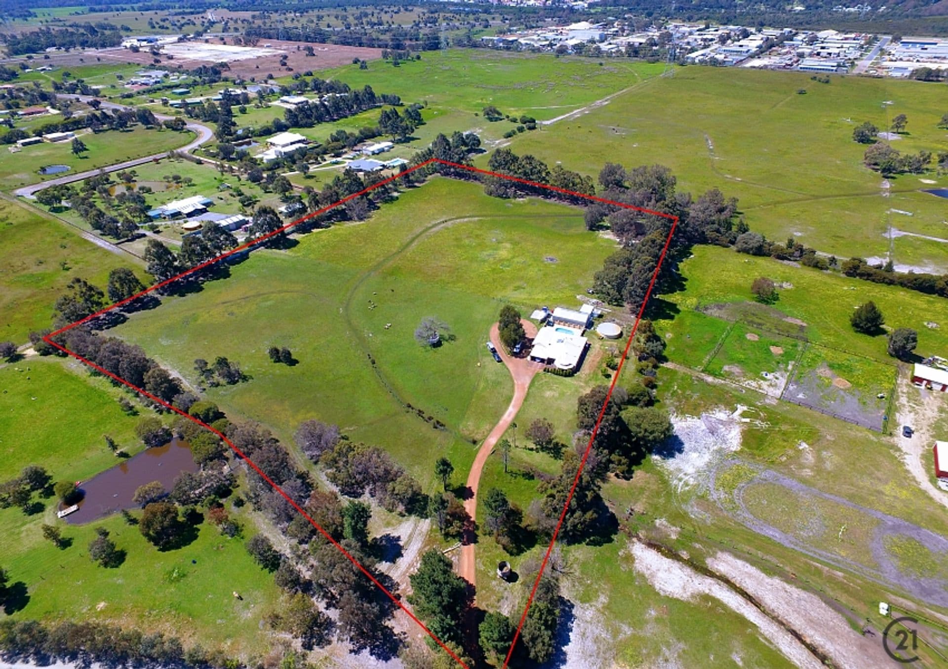 30 Paperbark Place, West Pinjarra, WA, 6208, West Pinjarra - Thumbnail 2