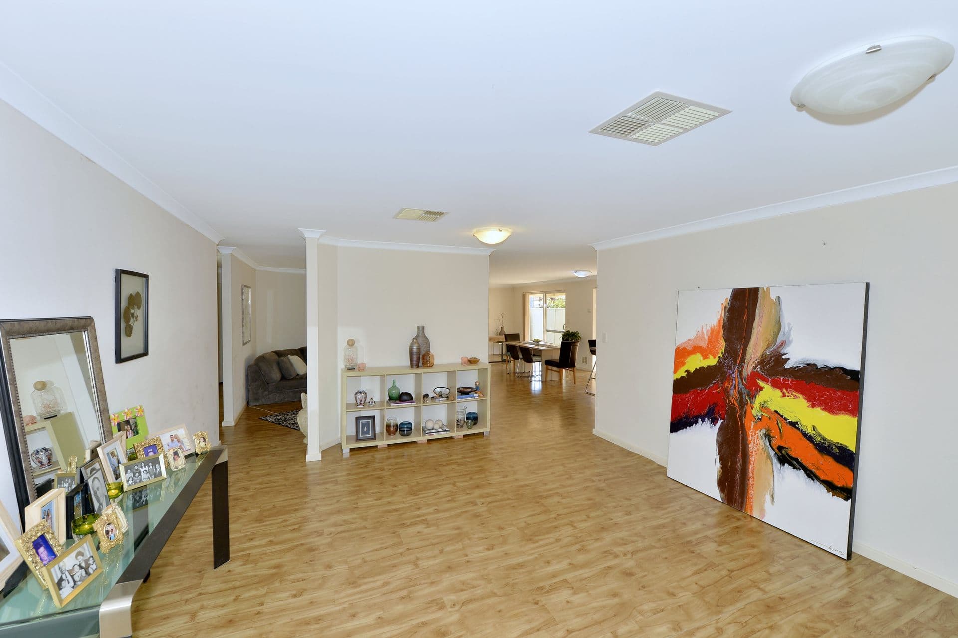 10 Brouwer Trail, Dudley Park, WA, 6210, Dudley Park - Thumbnail 6