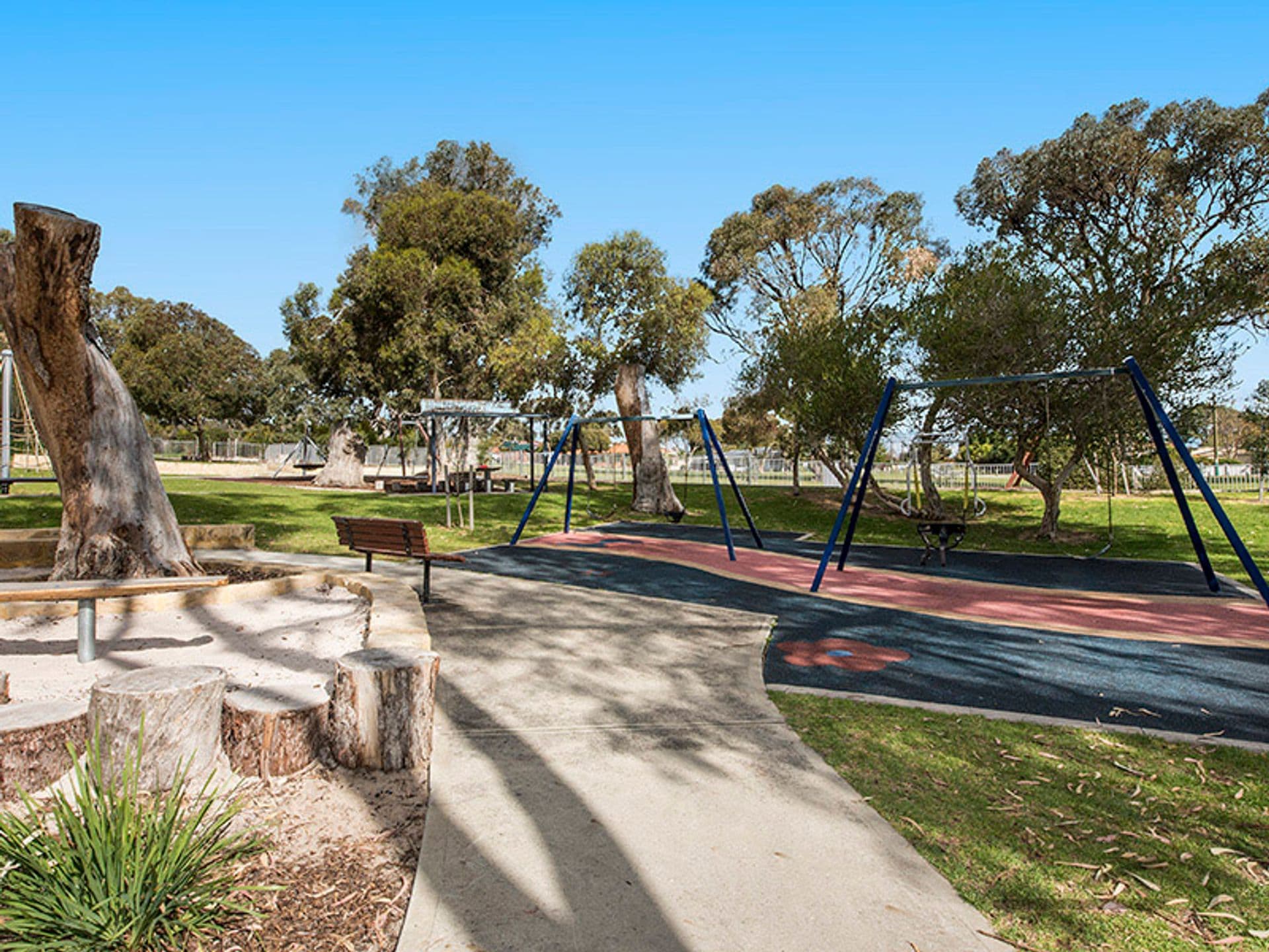 21  Reserve Drive, Mandurah, WA, 6210, Mandurah - Thumbnail 3