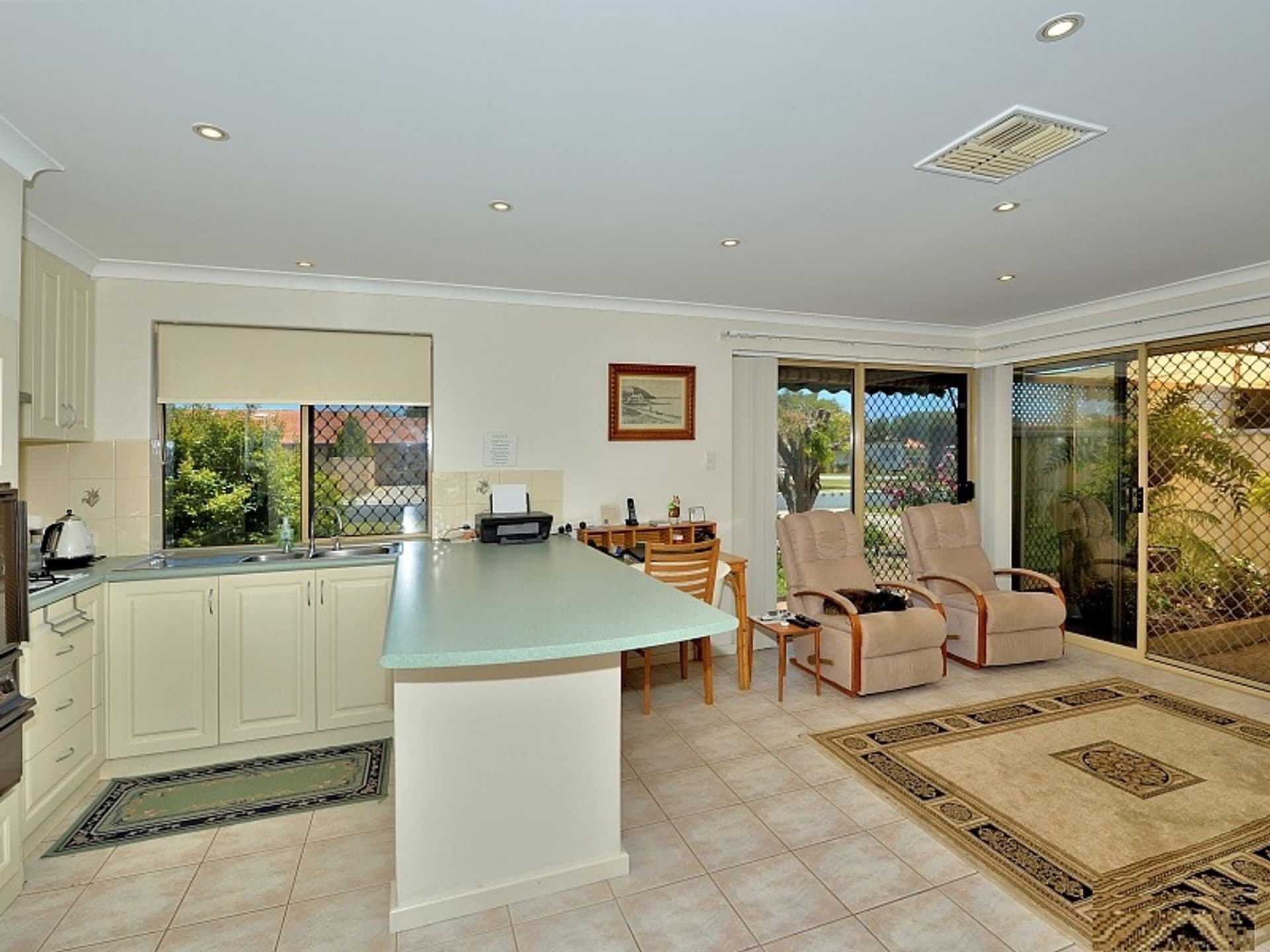 6/2 Loaring Street, Mandurah, WA, 6210, Mandurah - Thumbnail 5