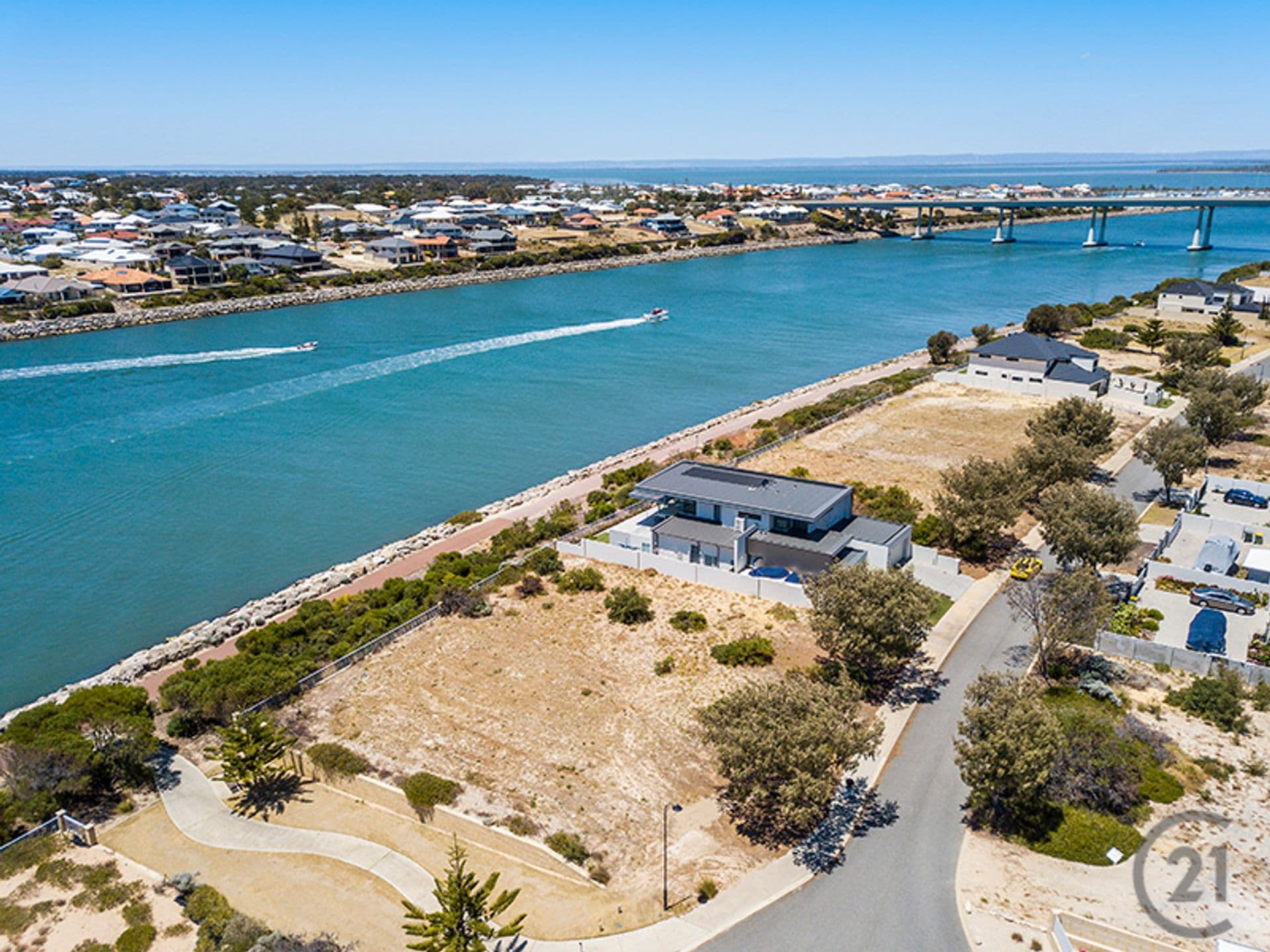 84 Channel View, Dawesville, WA, 6211, Dawesville - Thumbnail 2
