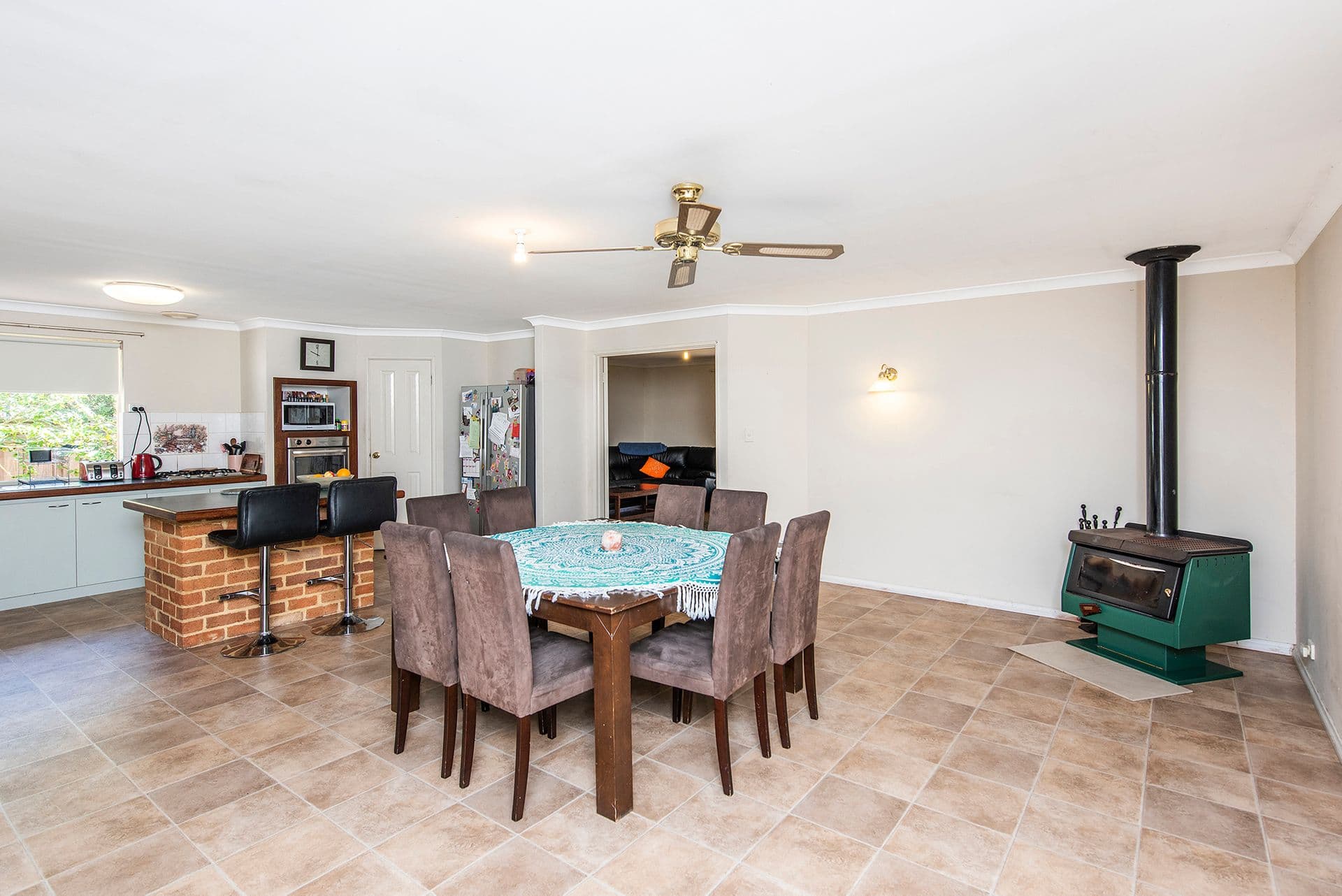 20 Montego Way, Halls Head, WA, 6210, Halls Head - Thumbnail 3