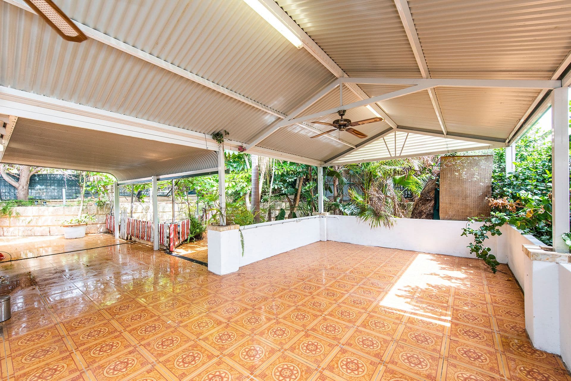 19 Casuarina Drive, Halls Head, WA, 6210, Halls Head - Thumbnail 2