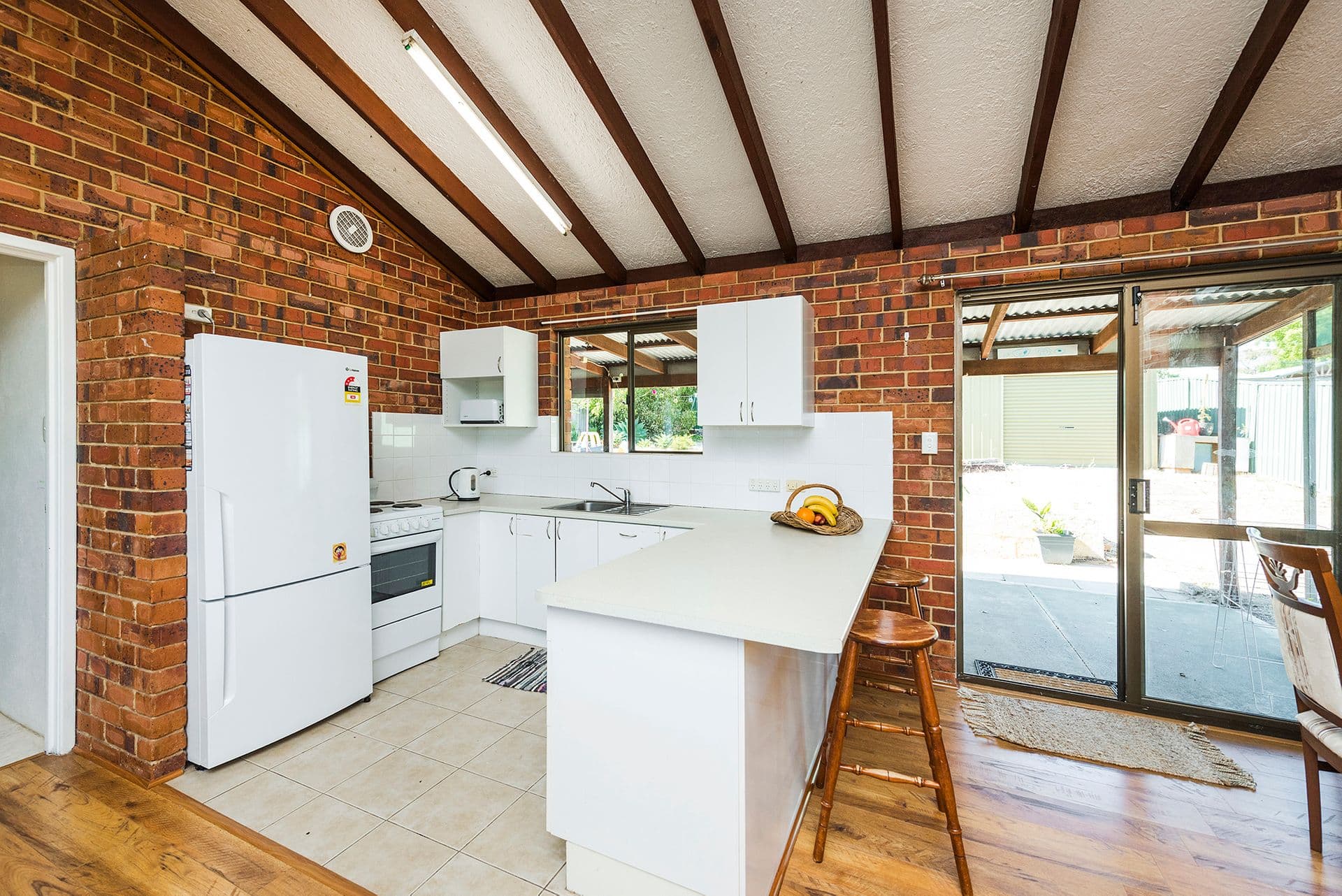 2 Lyelta Street, Falcon, WA, 6210, Falcon - Thumbnail 3