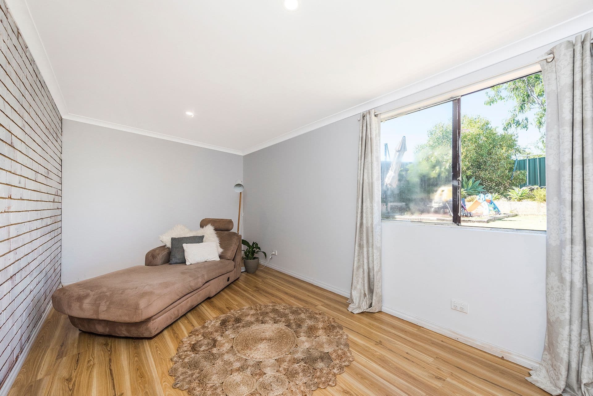 2 Lyelta Street, Falcon, WA, 6210, Falcon - Thumbnail 5